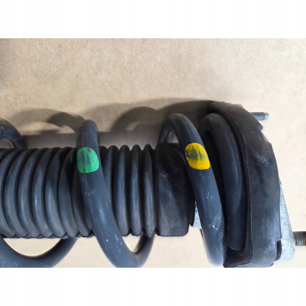 Infiniti Q50 shock absorber front right 2A26291 (F803)