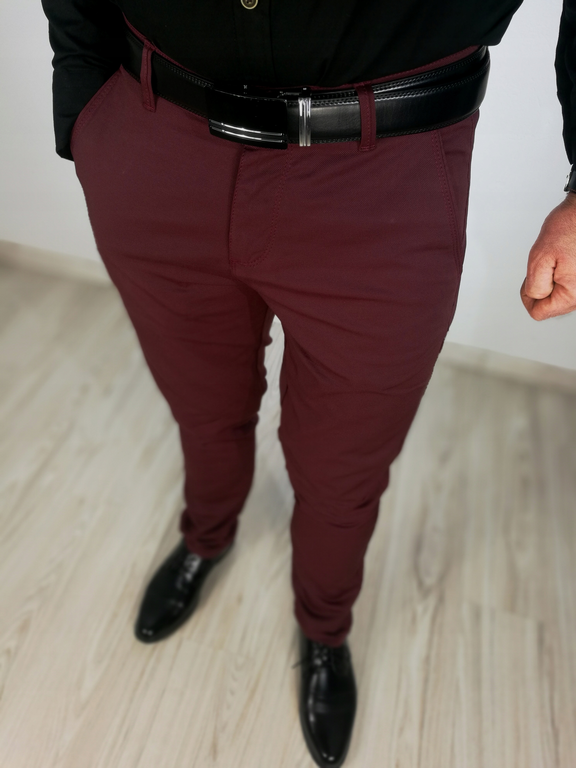 Męskie spodnie wizytowe gładkie bordowe 31 Kolor inny kolor