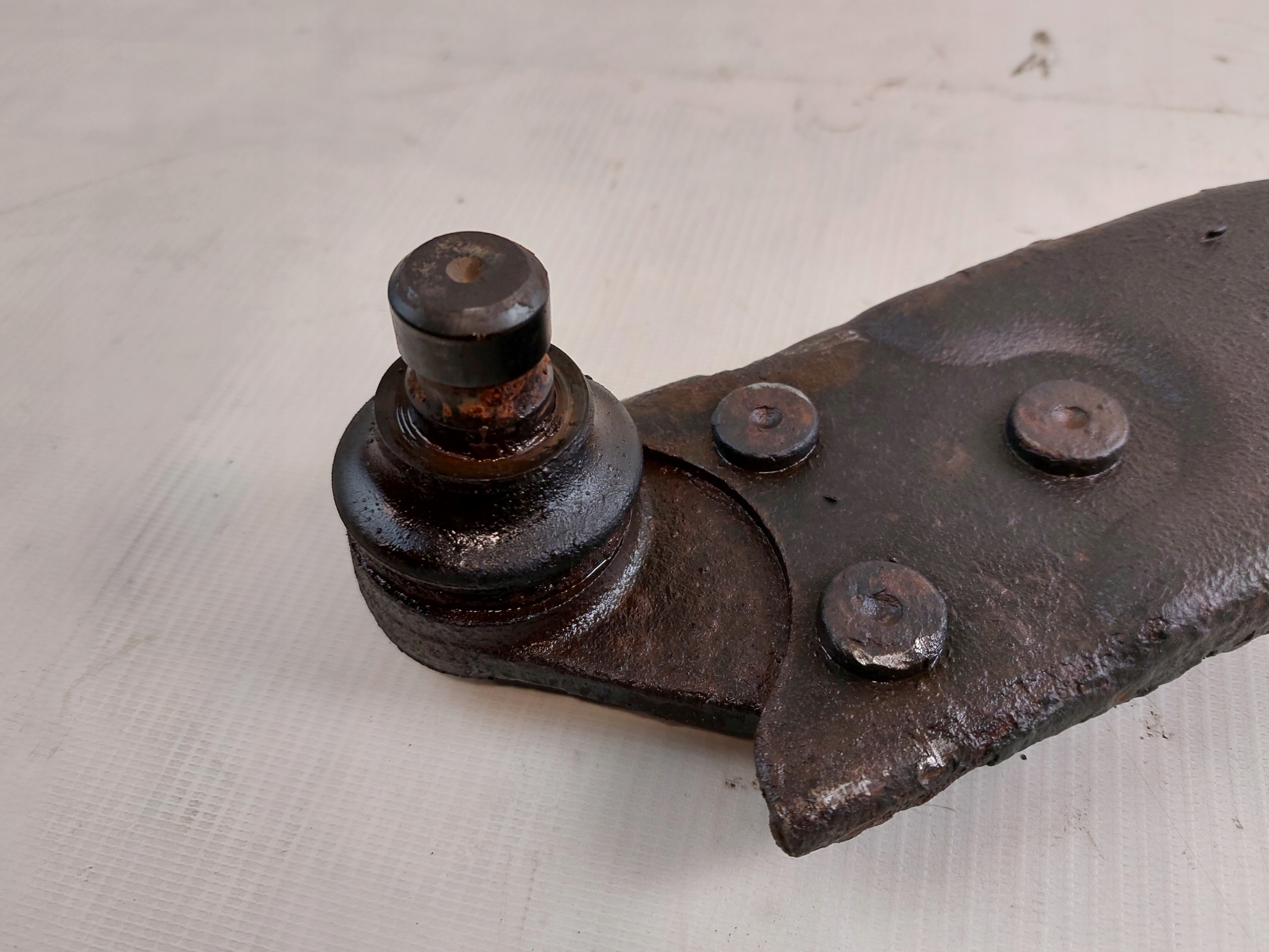 arm left front front FORD KUGA and 2.0TDCI