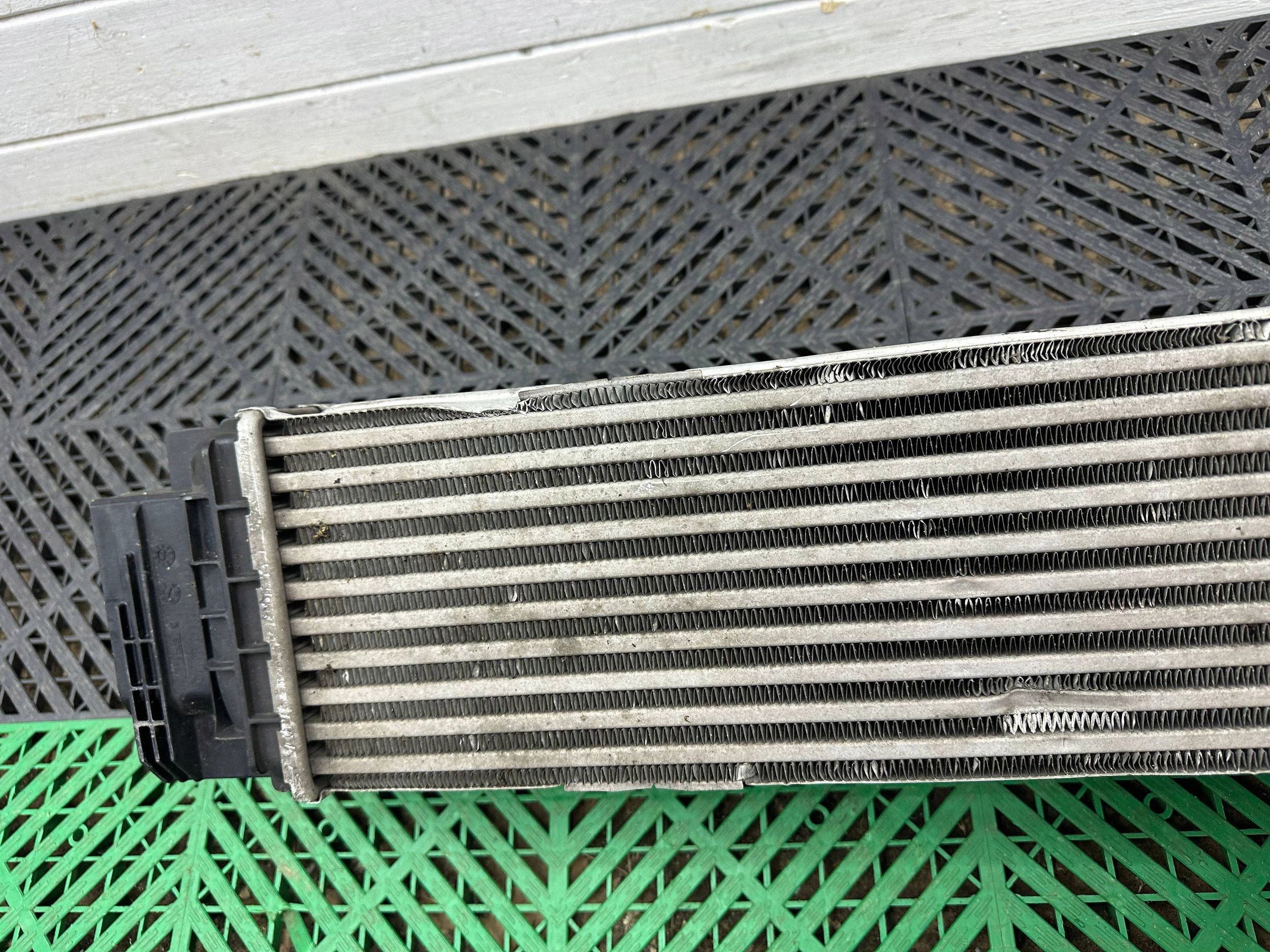 intercooler BMW 3 G20 G21 8590105