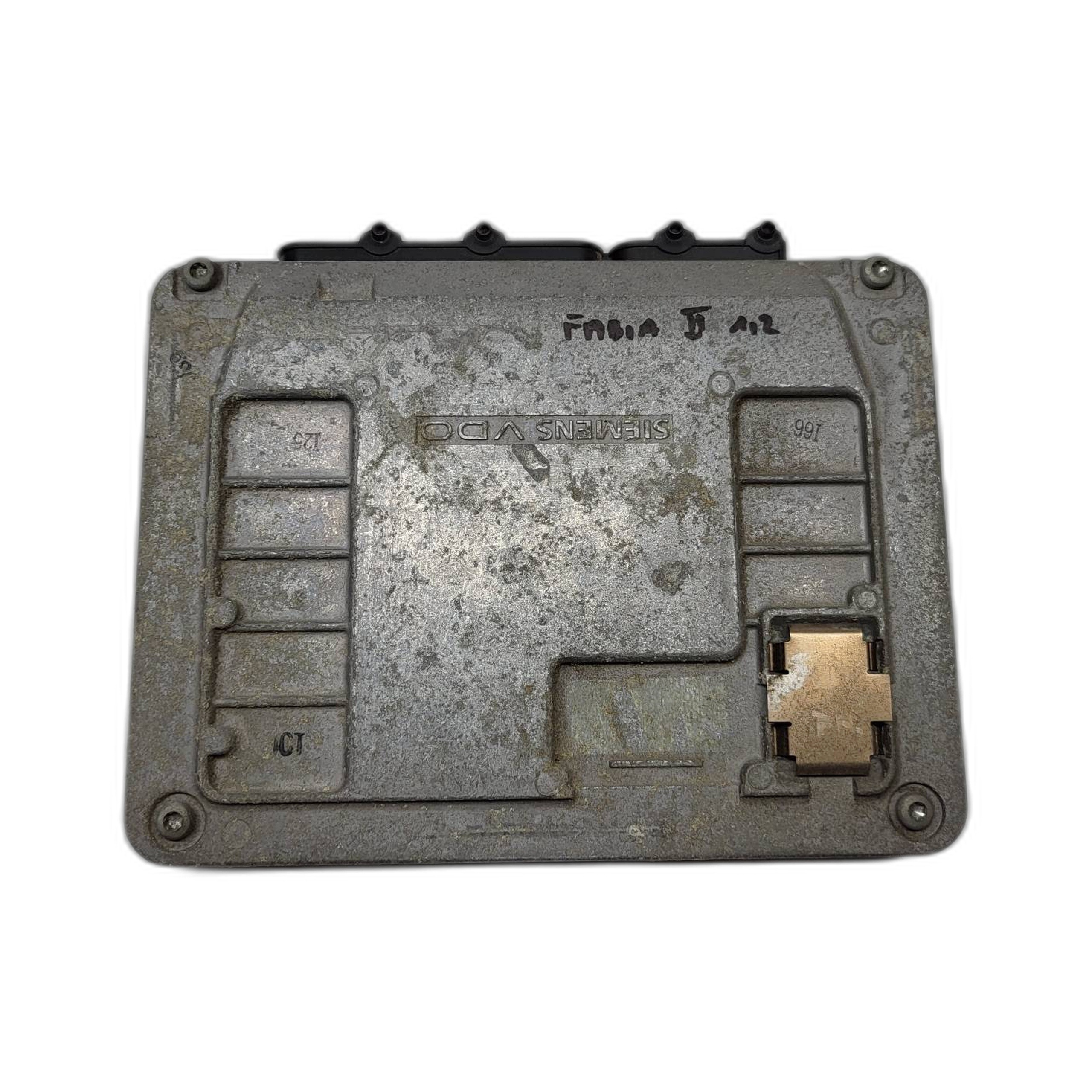 computer control unit of the engine SKODA FABIA II 1.2 03E906023B