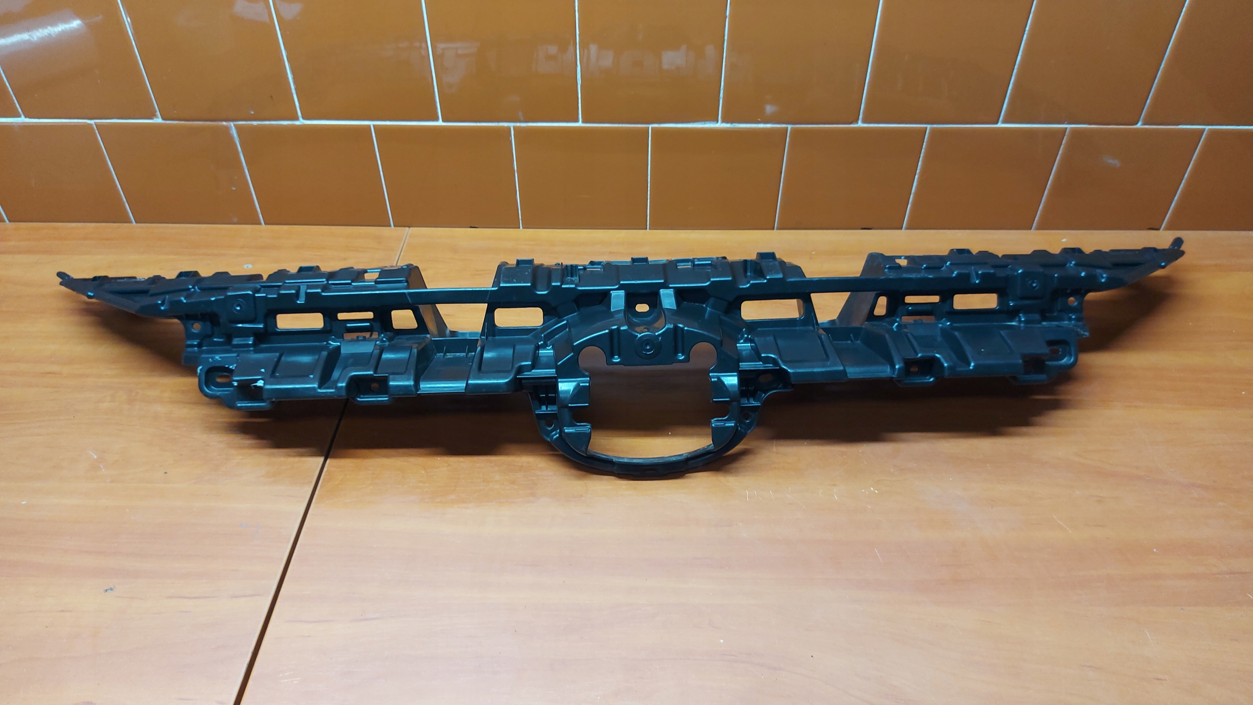 pillar support grill supports front TOYOTA RAV4 V 18