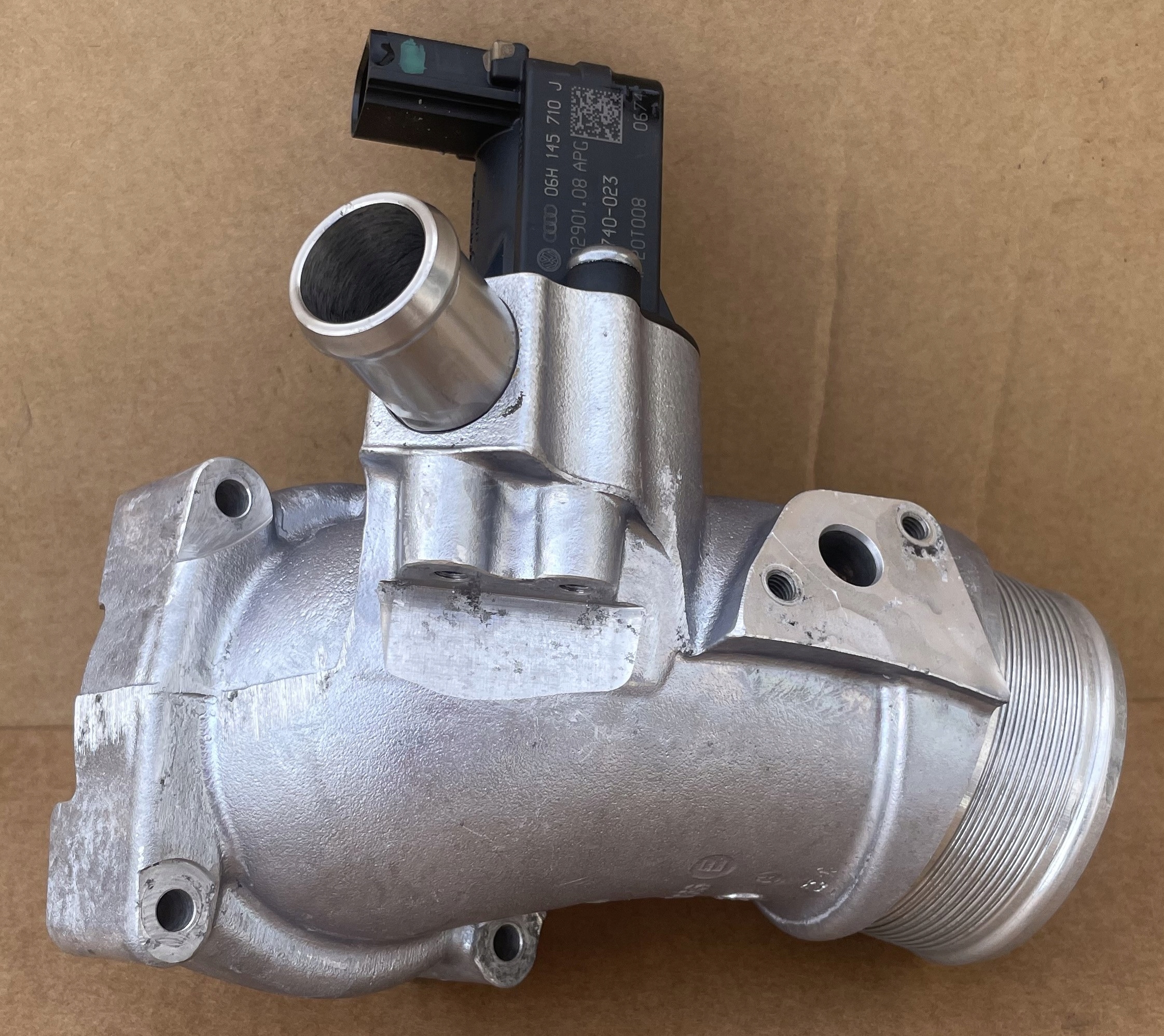 pipe clutch valve 07K133066E 06H145710J original IDEAL