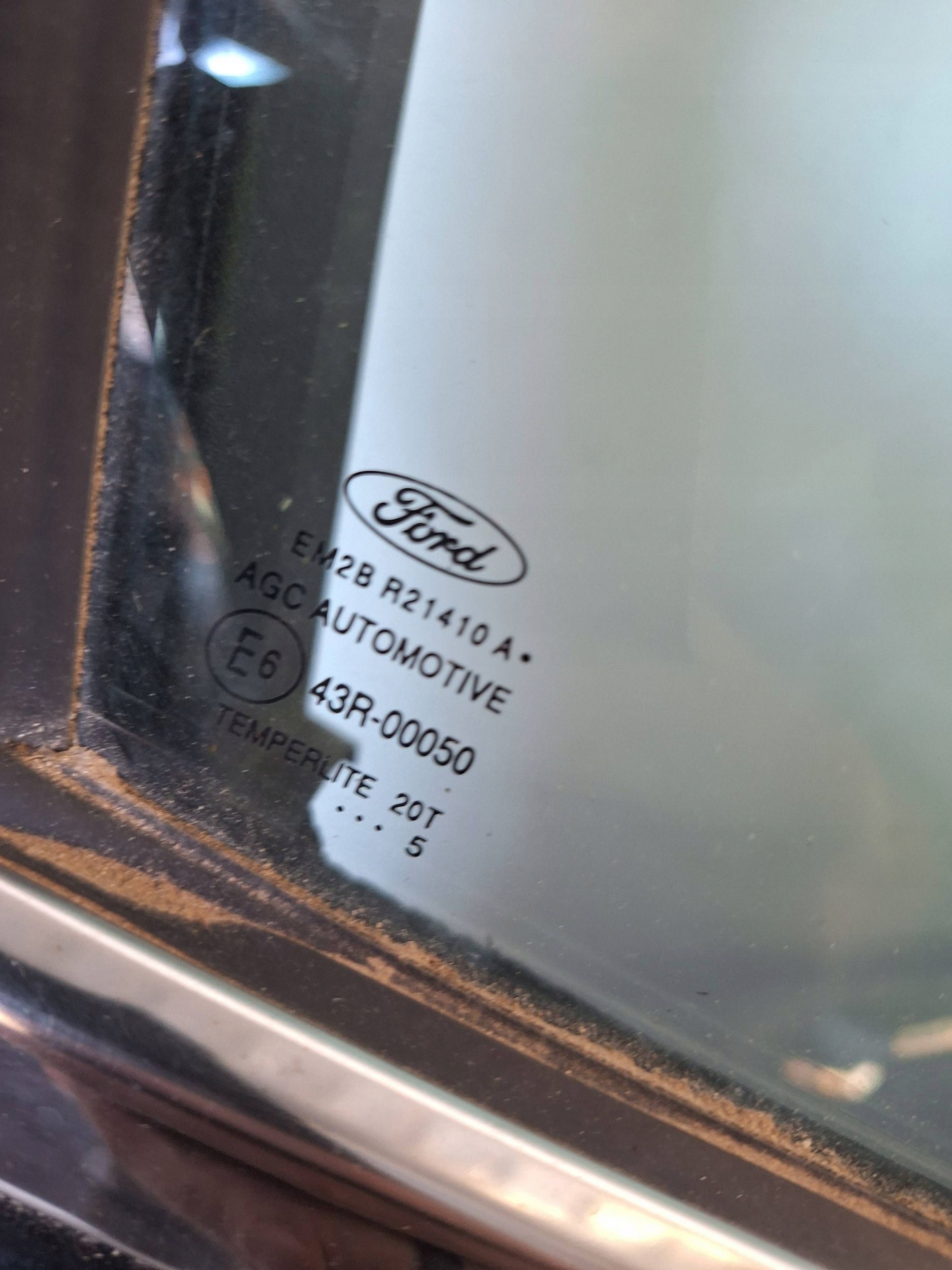 FORD S-MAX MK2 2015-2023 dveře pravý předek