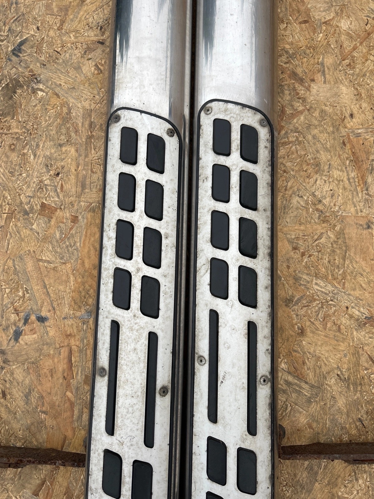 thresholds orurowanie stopien left right Nissan Navara D40 Pathfinder