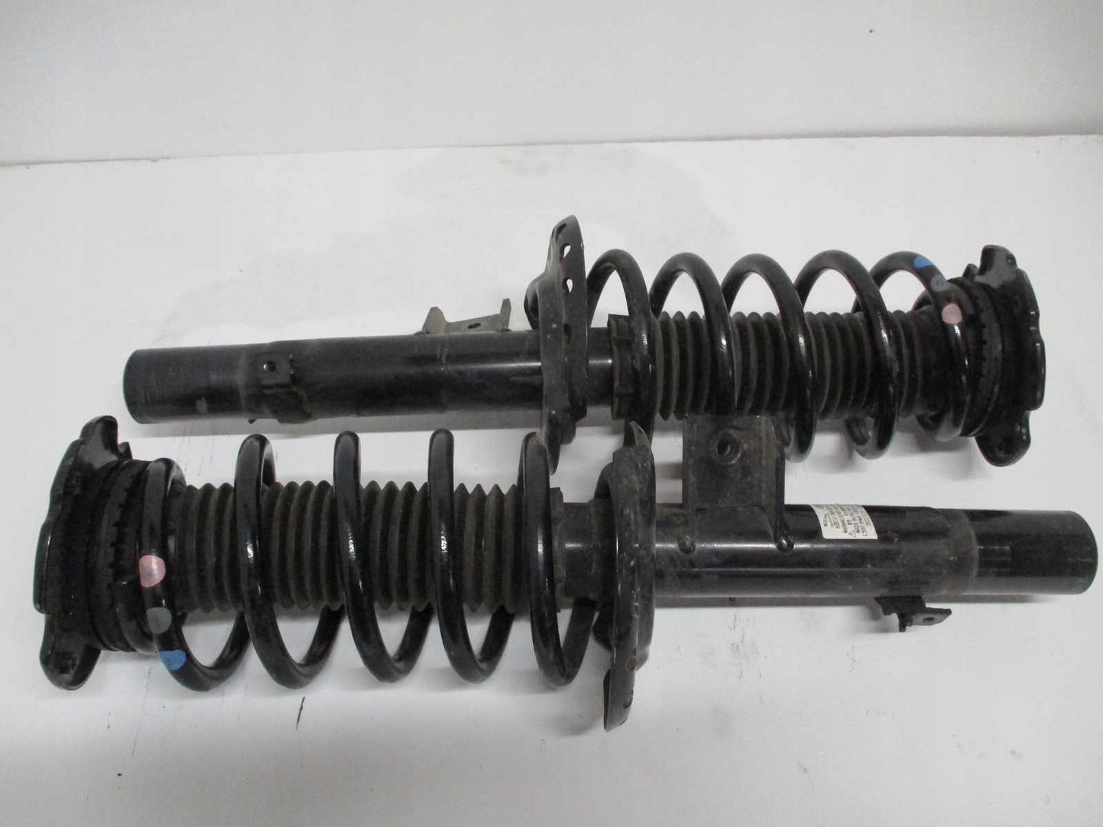 AMOR Stoßdämpfer RANGE ROVER EVOQUE II 1,5 H K8D2-18K001-AB K8D2-18045-AB