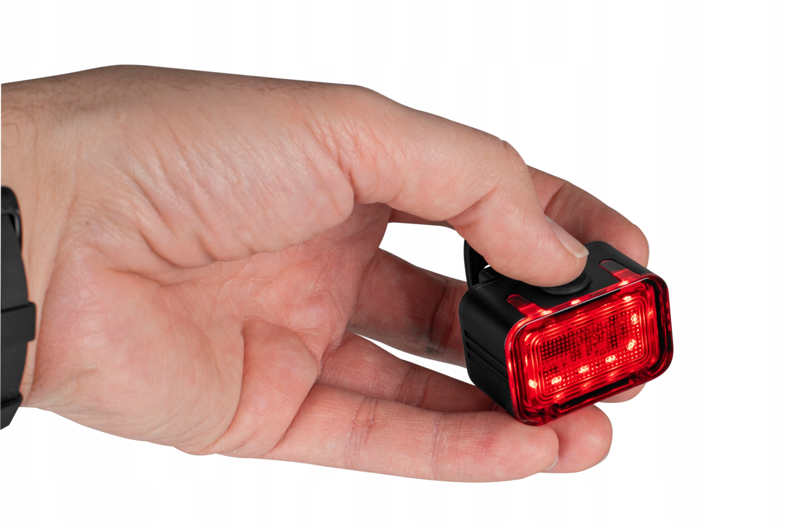 LAMPKA ROWEROWA TYLNA ŚWIATŁO LED NA ROWER CZEROWNE WODOODPRONA USB-C VAYOX Czas pracy 42 h