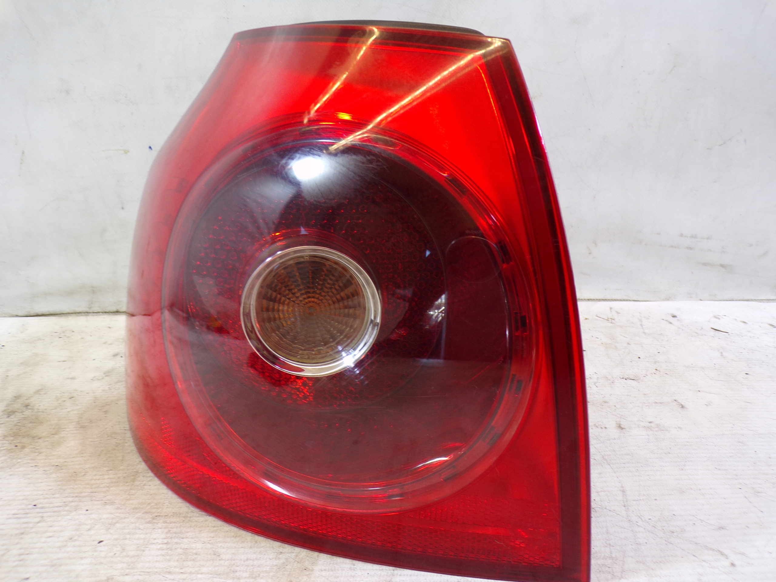 light rear rear part left VOLKSWAGEN GOLF 5 V HB (5) (K)