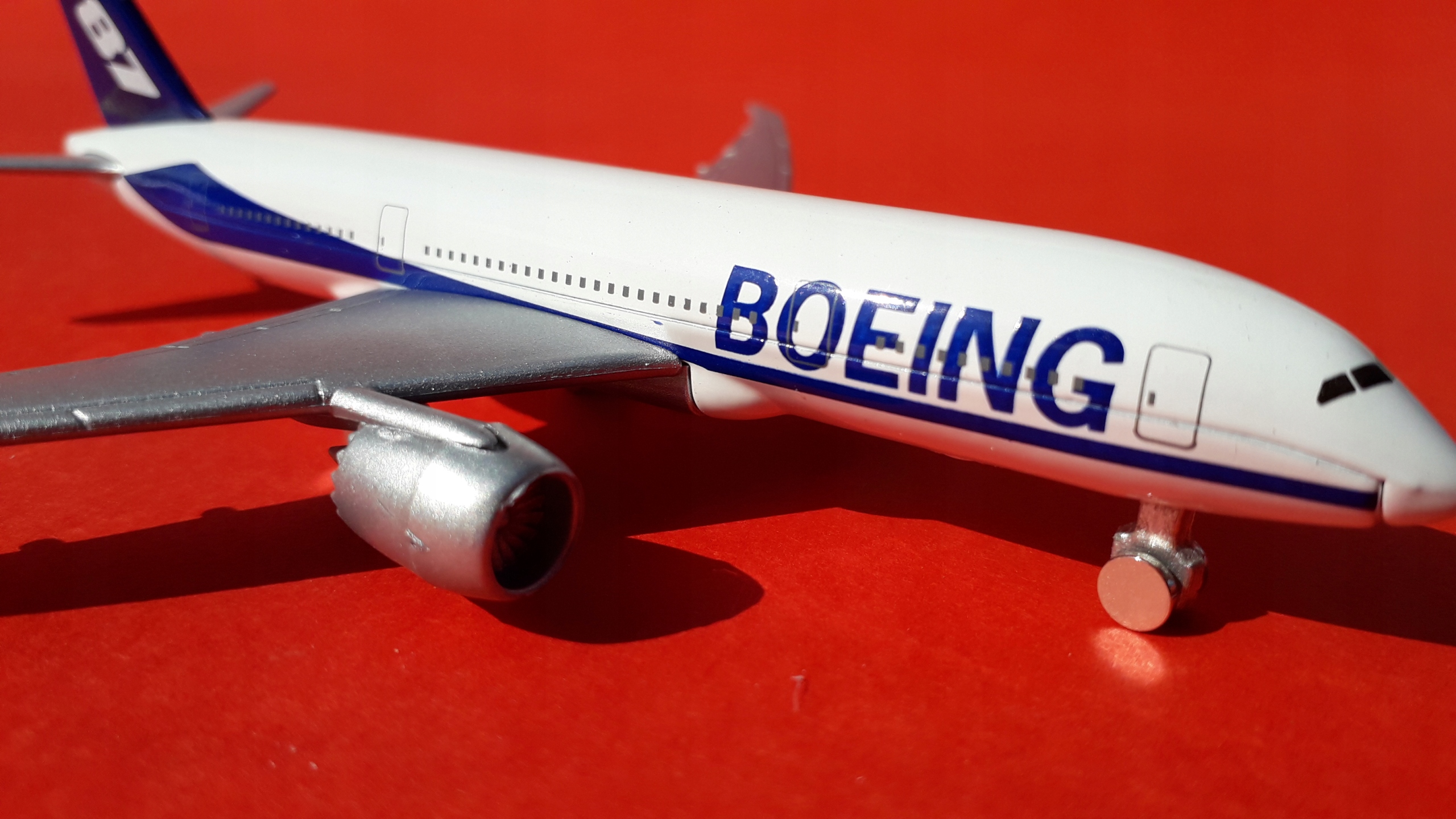 Samolot BOEING 787 Metalowy Model WELLY 9212 Płeć chłopcy dziewczynki