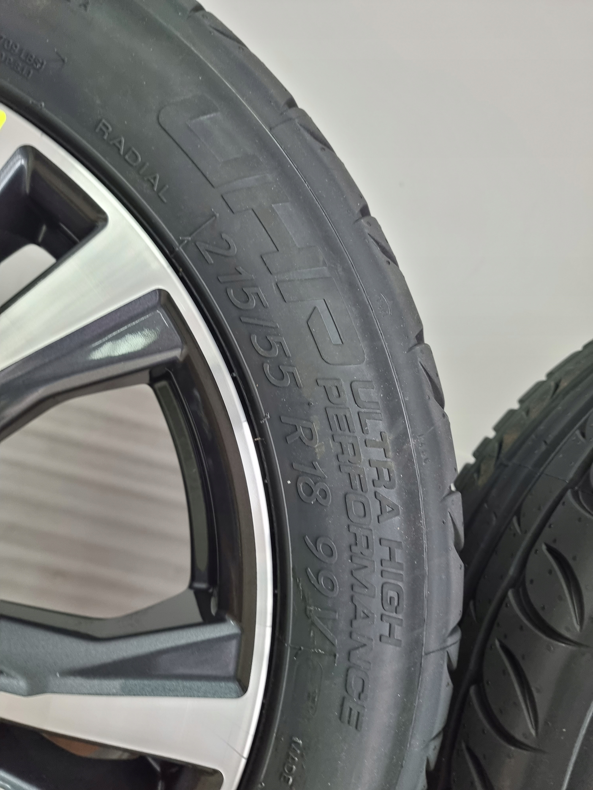 Kola Renault Captur Duster Kadjar 18 CALI LATO Rim diameter 18
