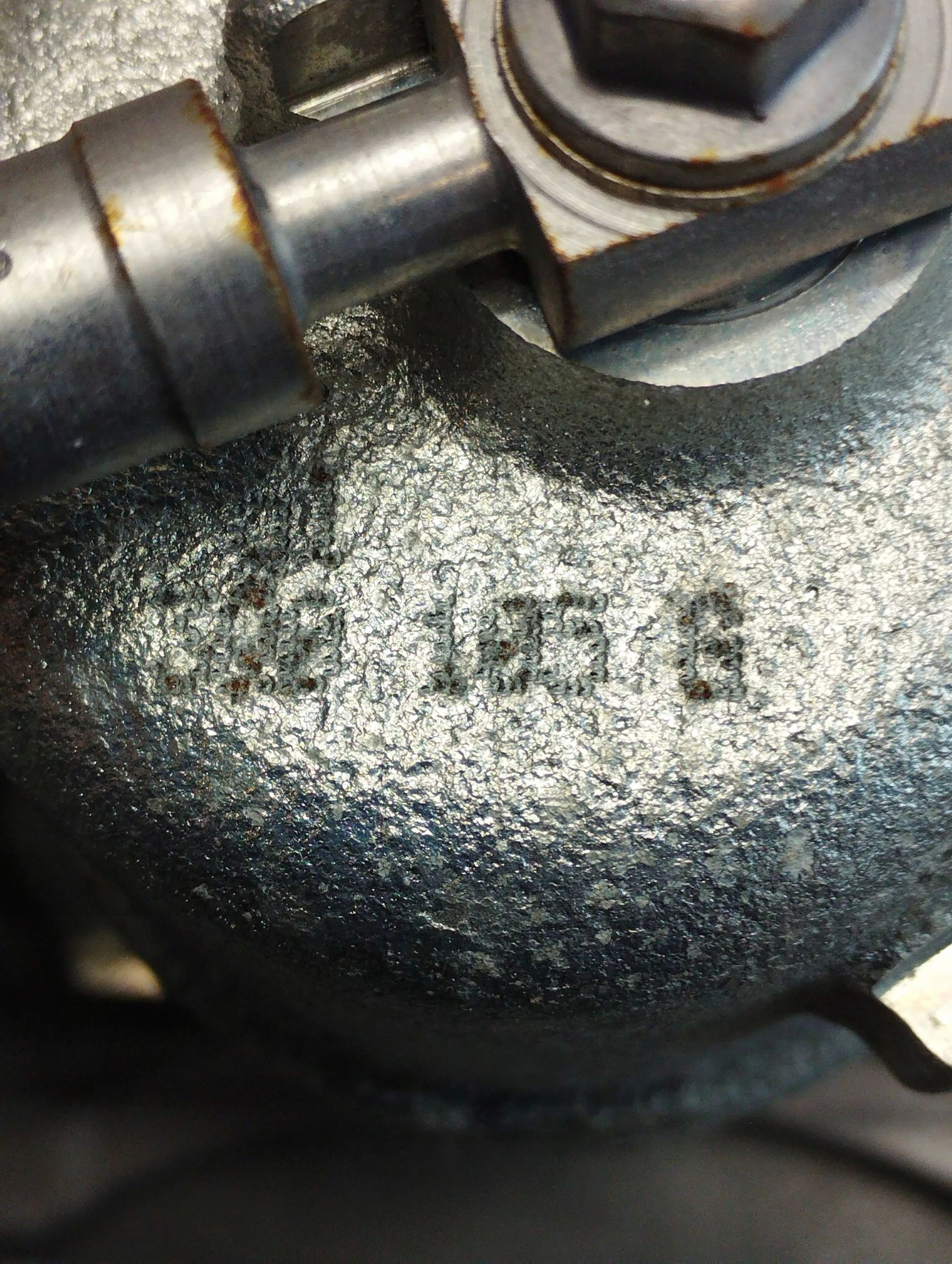 Audi Q3 F3 83A caliper left front JARZMO 3Q0105G