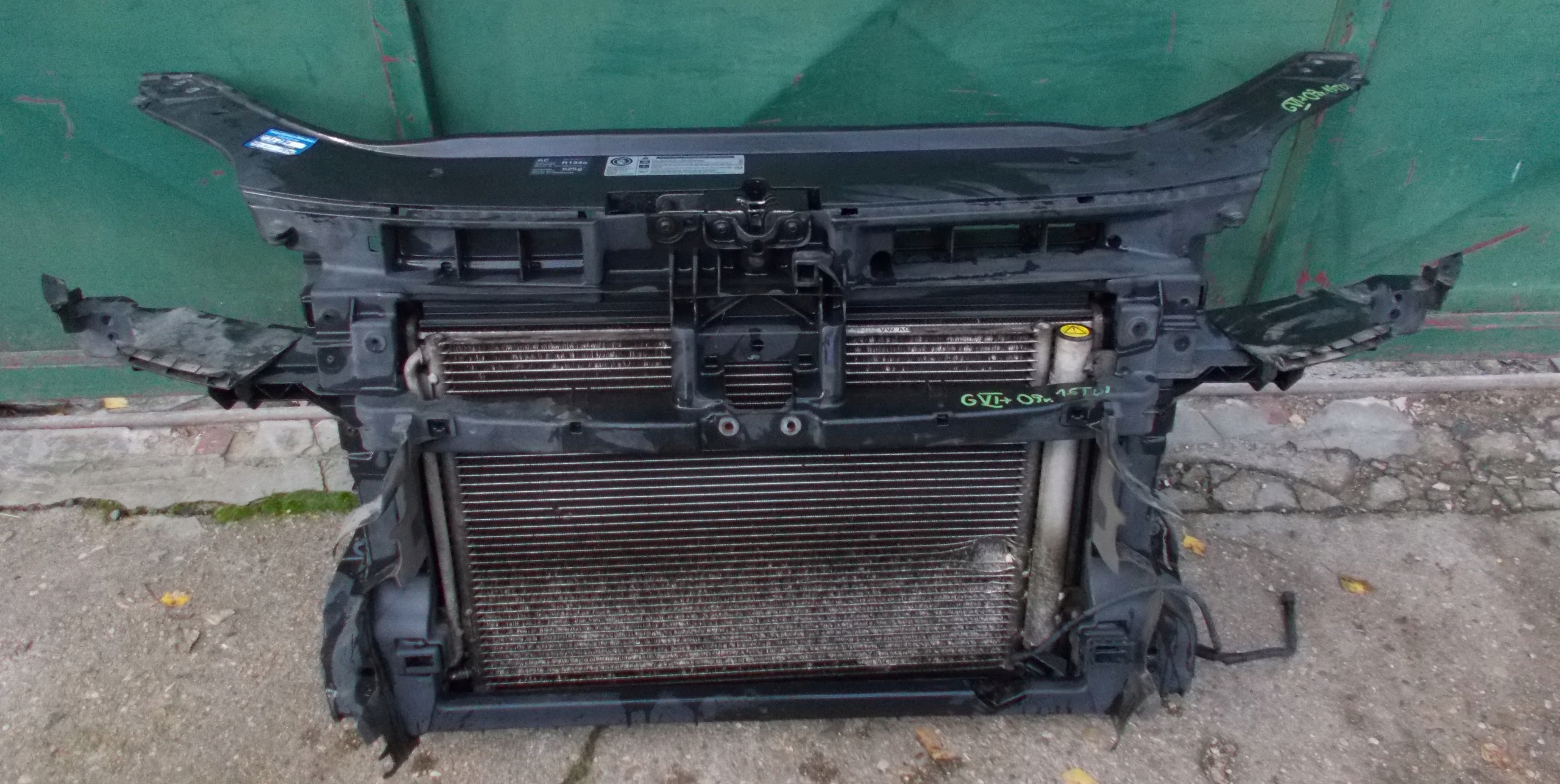 VW GOLF VI plus 1.6 TDI 09R support panel for radiators radiator 1K0820411N