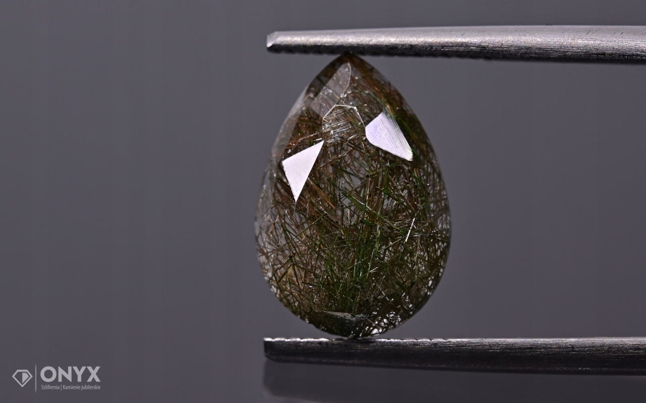 Křemen s rutilem fazetovaná slzná růžice 12x8,5 mm