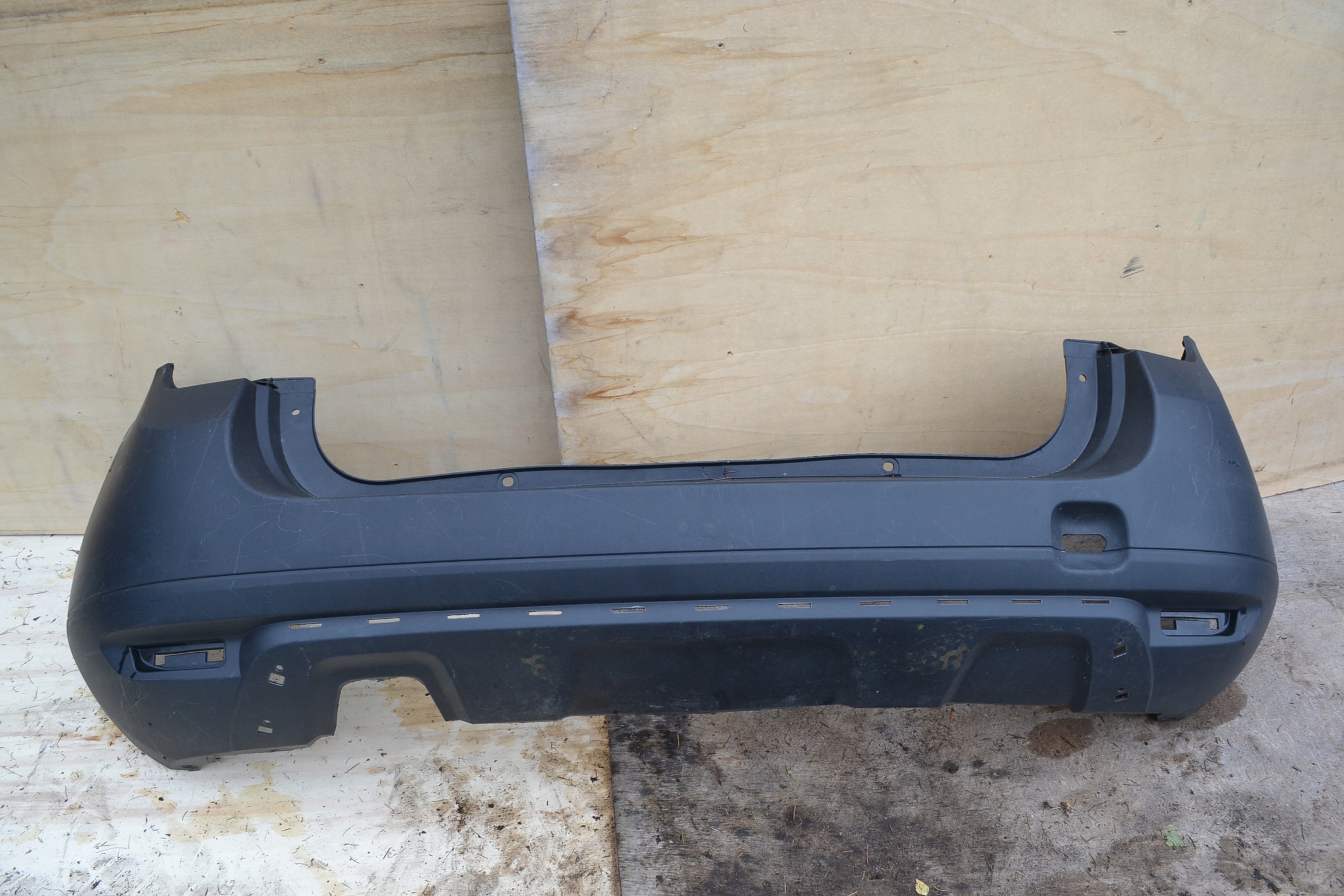 DACIA DUSTER 1 e 2010-2017 Paraurti posteriore 850220033R