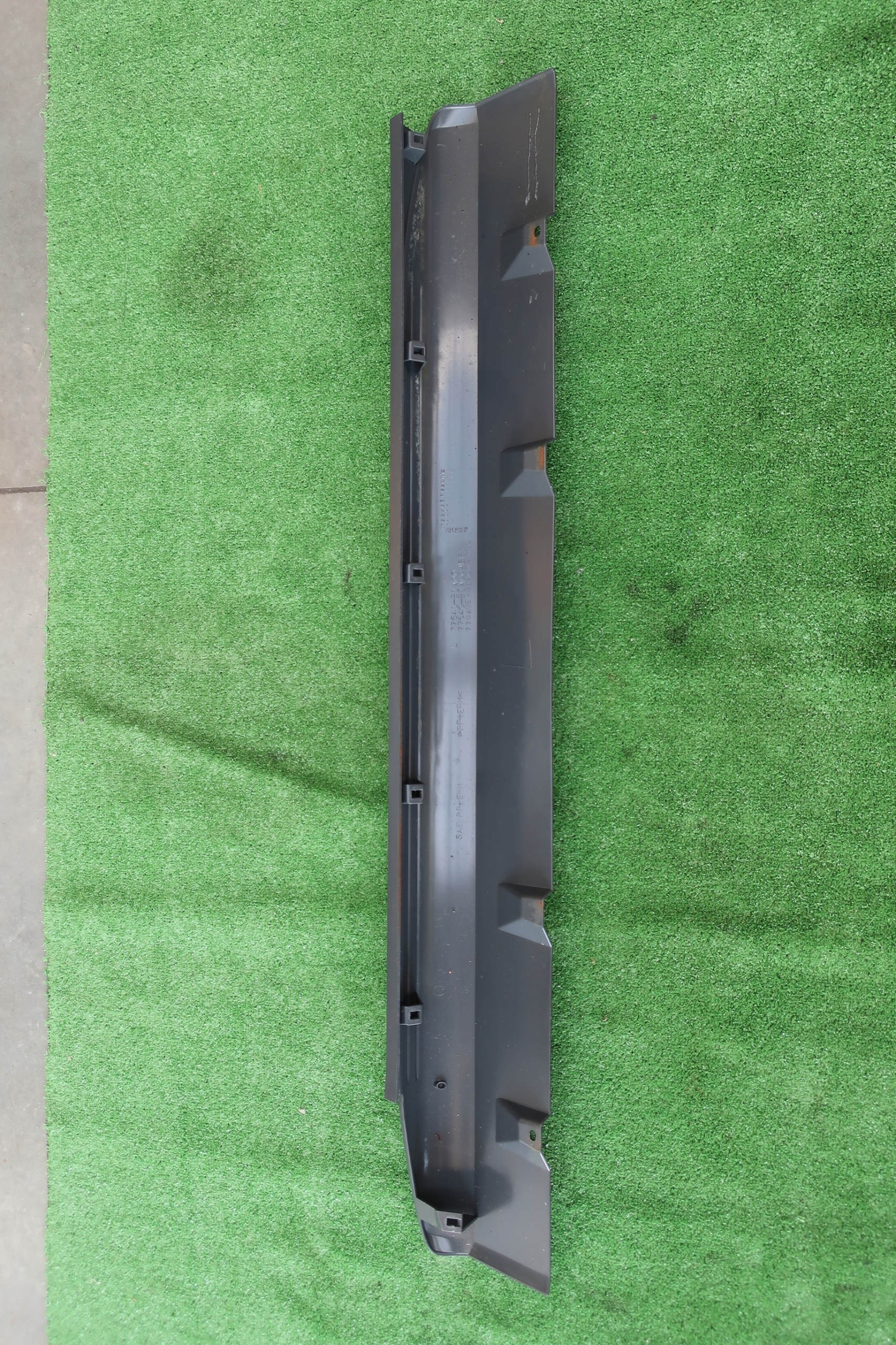 moulding threshold threshold left SUZUKI JIMNY LIFT NIE MALOWANA original OM 2005R >