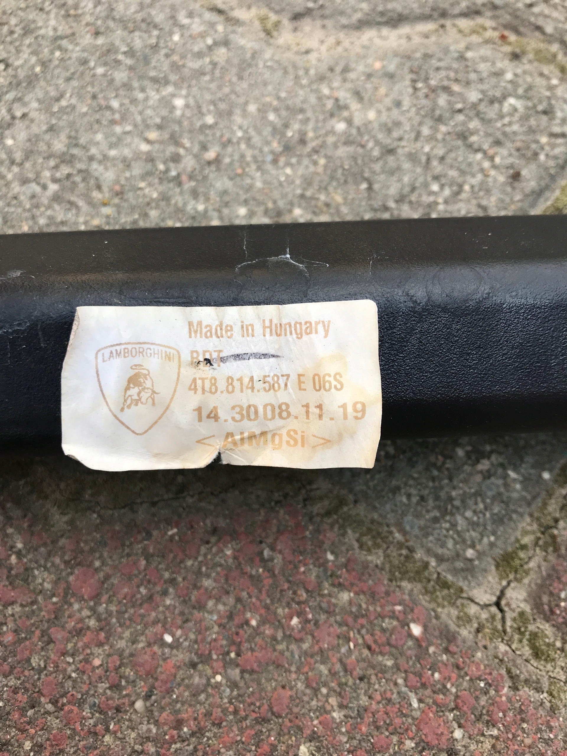 Audi R8 4S усиленная стойка двигателя 4T8814587E