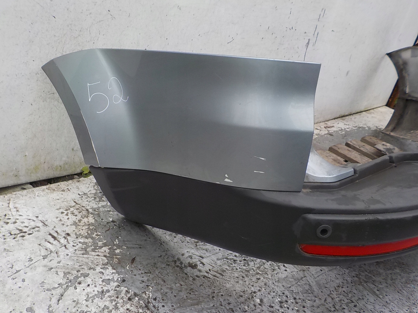 52 FORD GALAXY II LIFT Stoßstange heck hinten