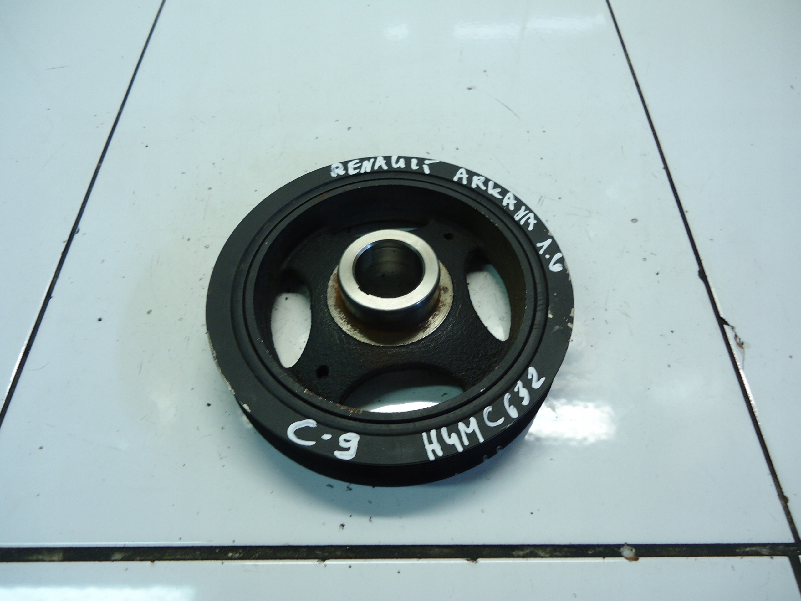 RENAULT ARKANA H4MC632 1.6 E-TECH Riemenscheibe