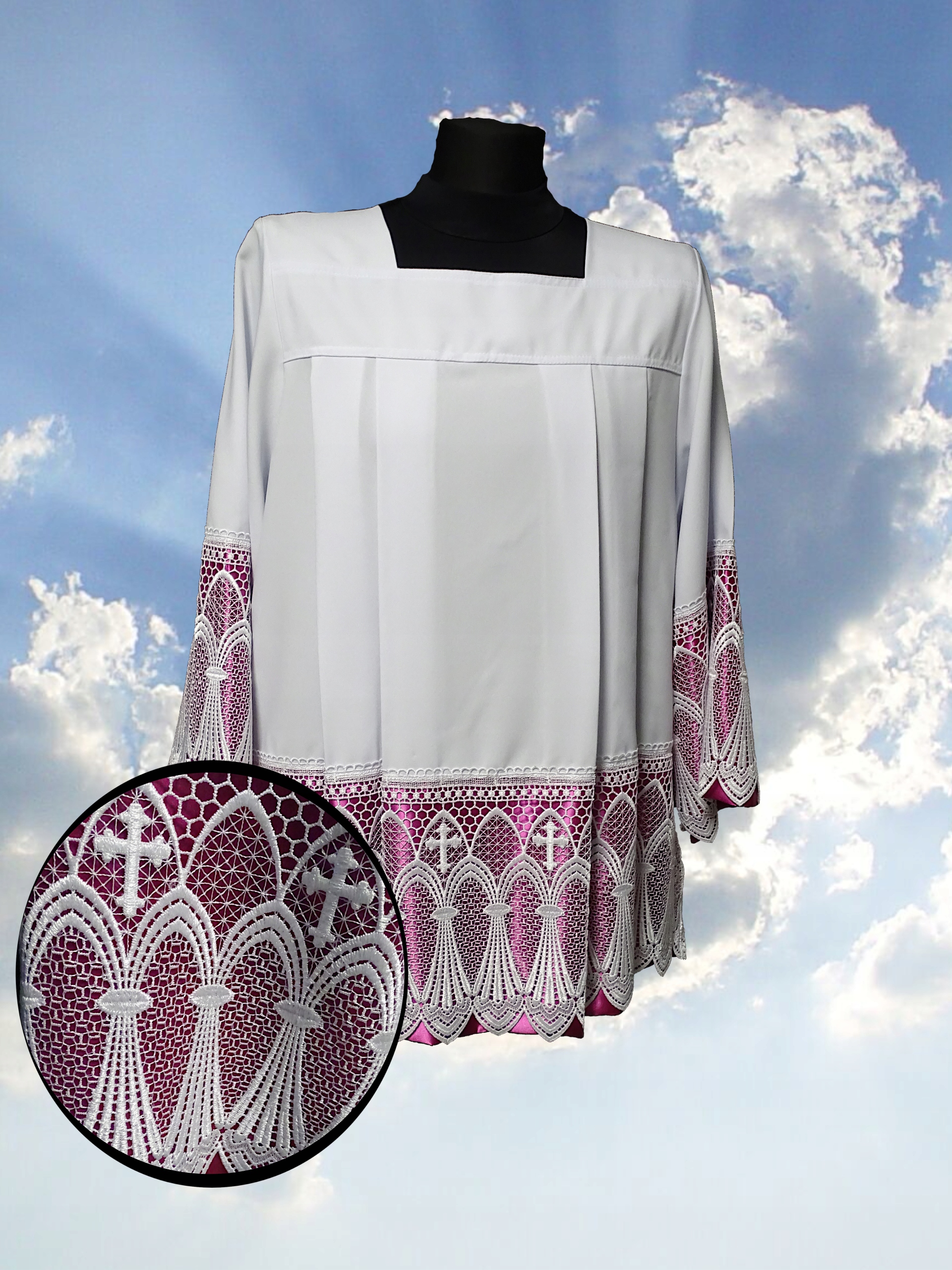 Kněžská komža G28 s amarantovou podšívkou