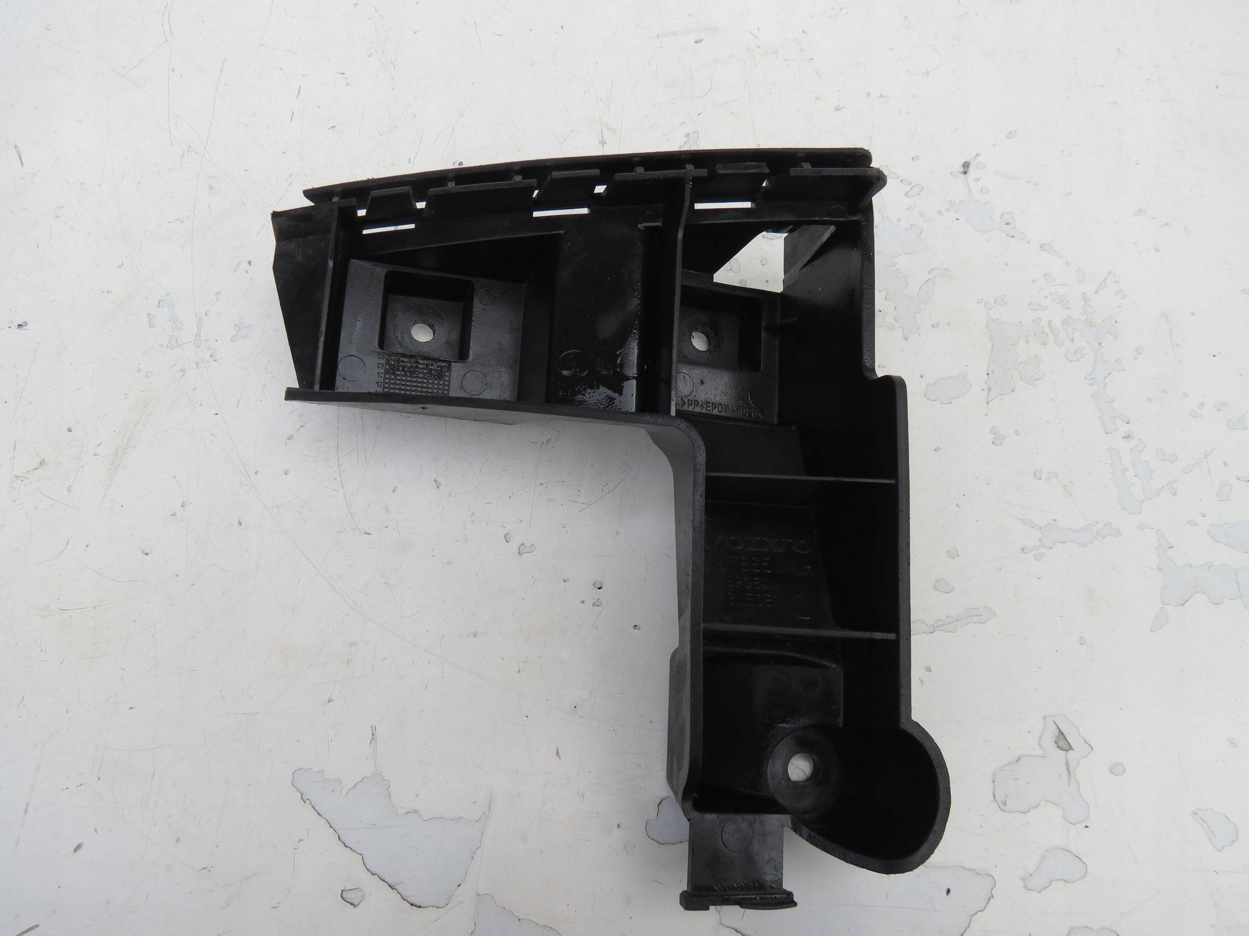 Support Support plaque Pare choc Gauche Arrière VOLVO V70 III 30678650