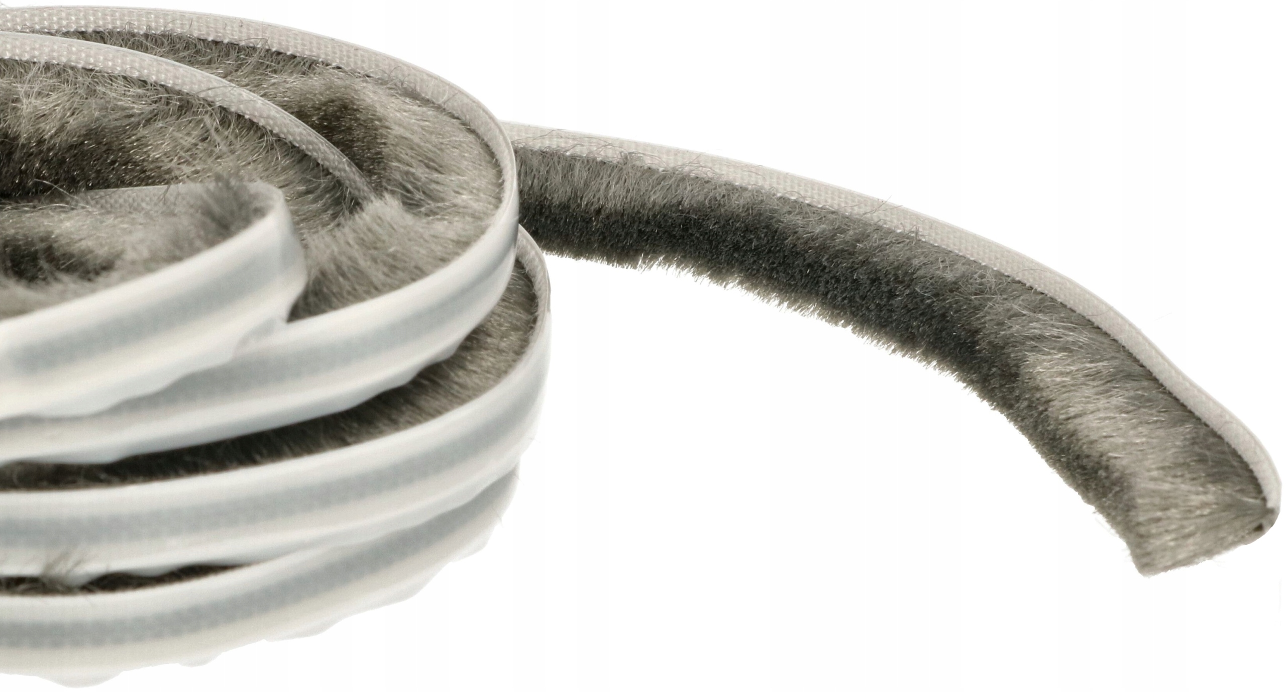 USZCZELKA SZCZOTKOWA SAMOPRZYLEPNA DRZWI SZAFY 10 Kod producenta ZSY1121