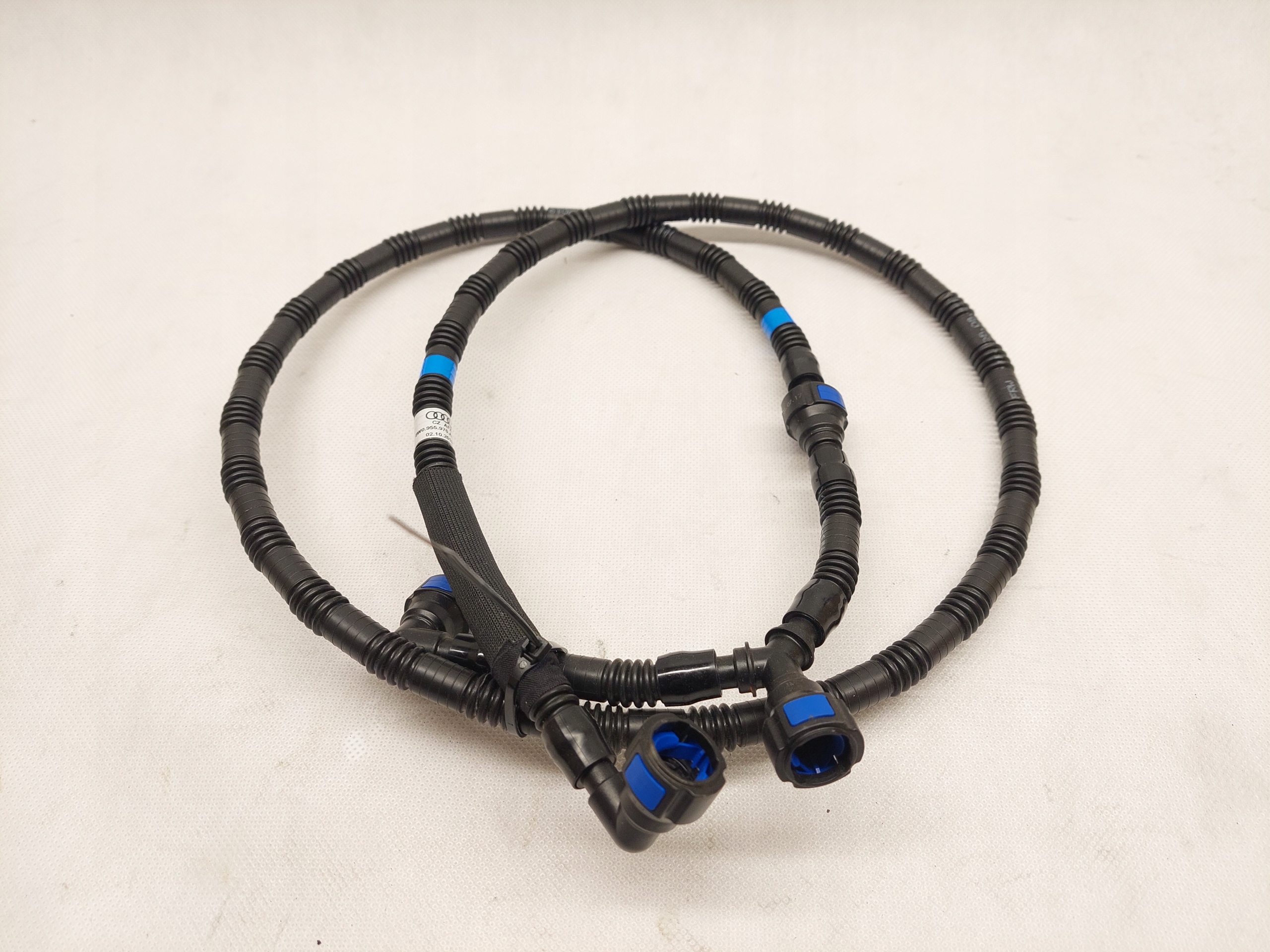 AUDI A4 S4 B9 8W0955970A шланг омывателя