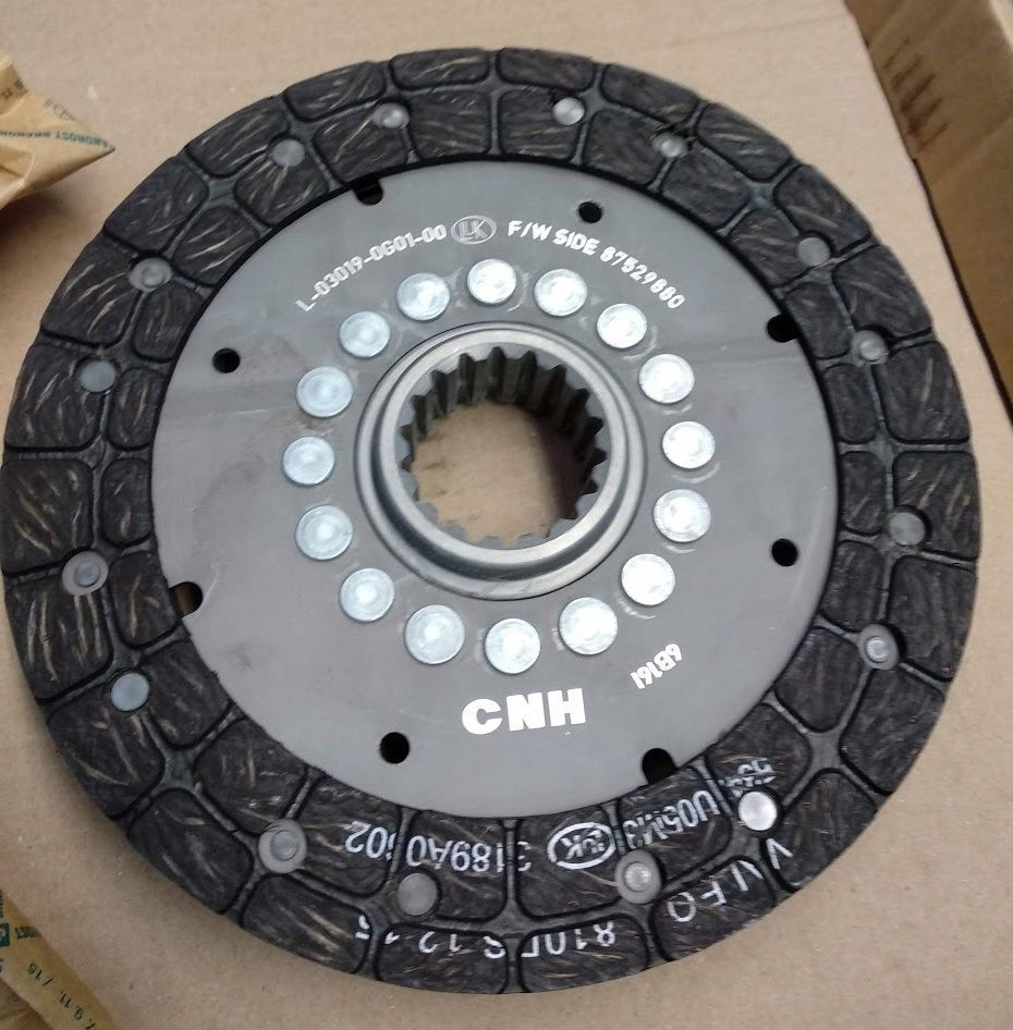 Tarcza sprzęgła sieczkarni New Holland TC 87529880 Producent części CNH