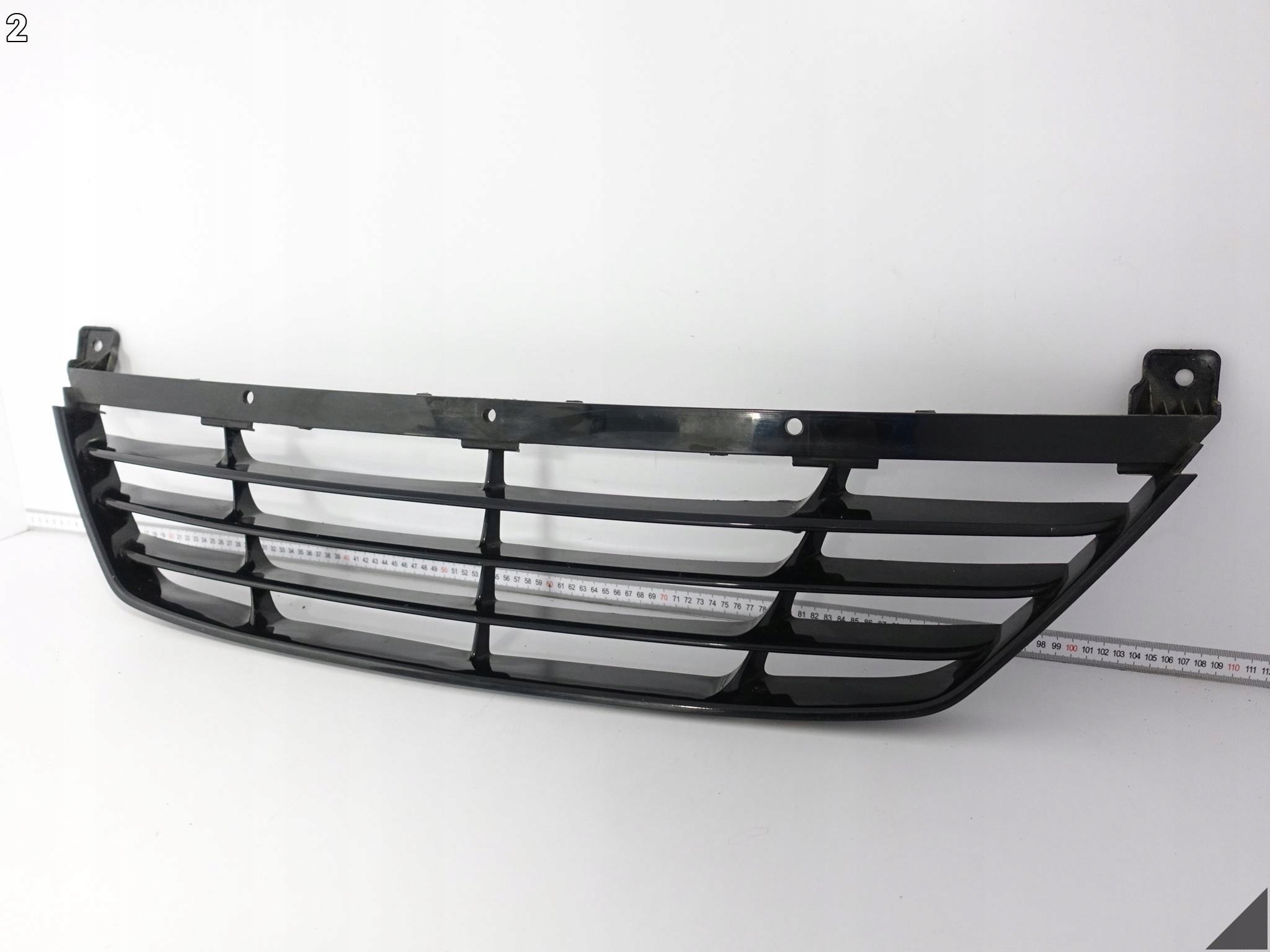 HYUNDAI IX35 and 1 09-13 grill grille grid central W bumper front