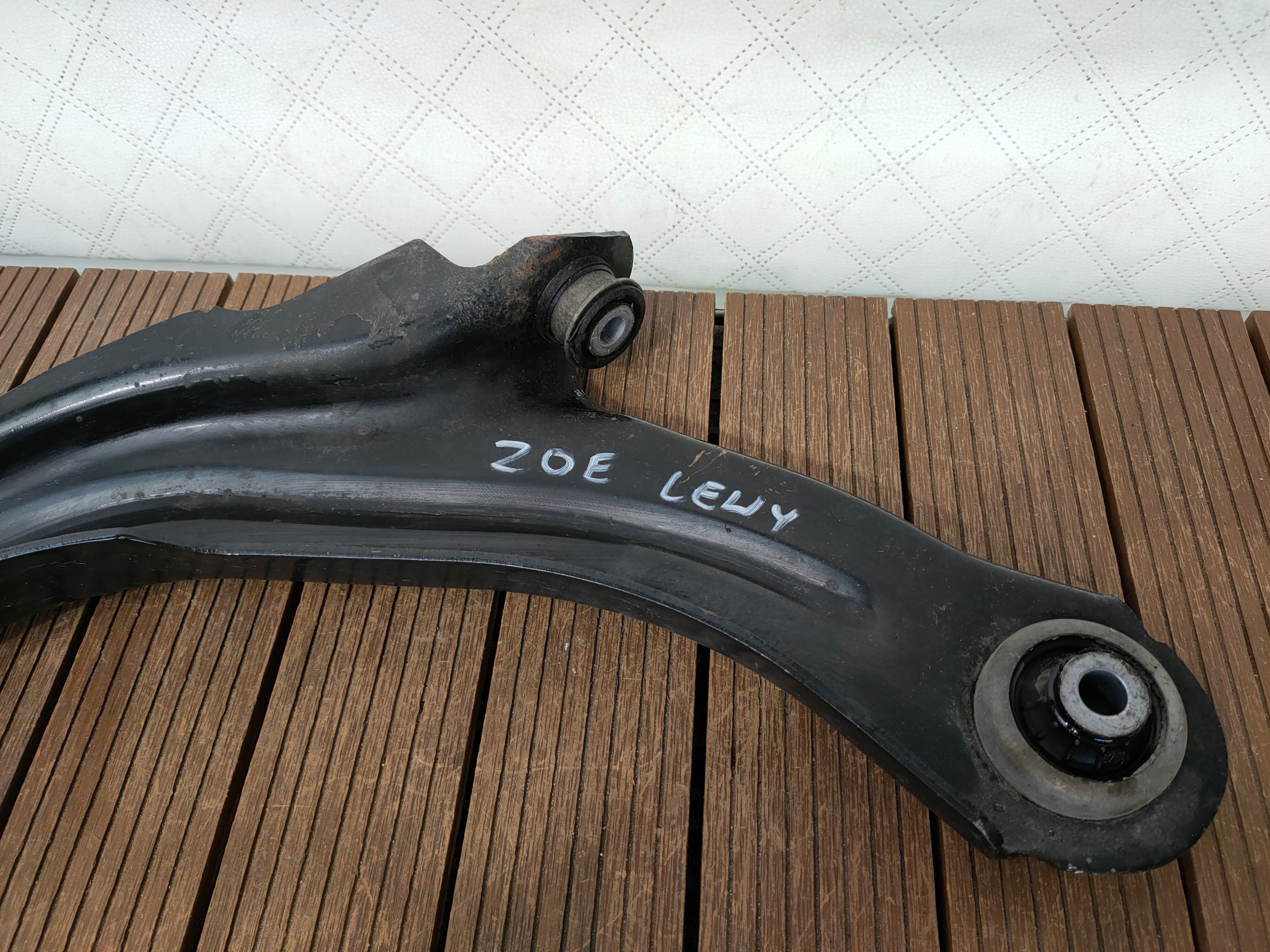 RENAULT ZOE Z.E. and 2013-2018 arm front left front OE