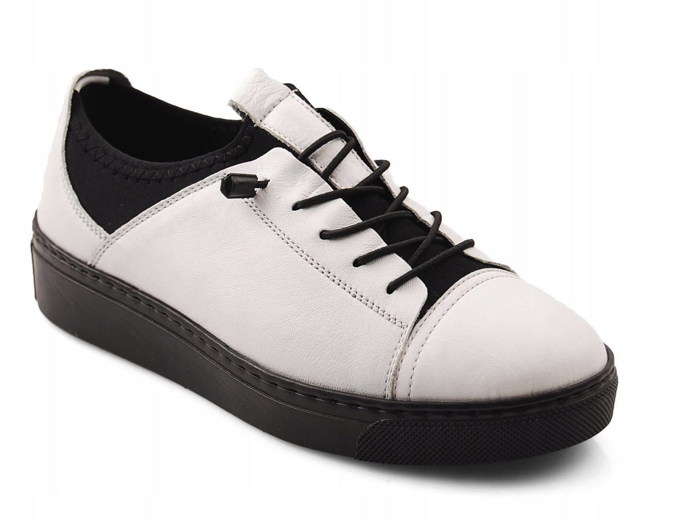 

T.sokolski W22-351 Białe Skórzane Półbuty r.38
