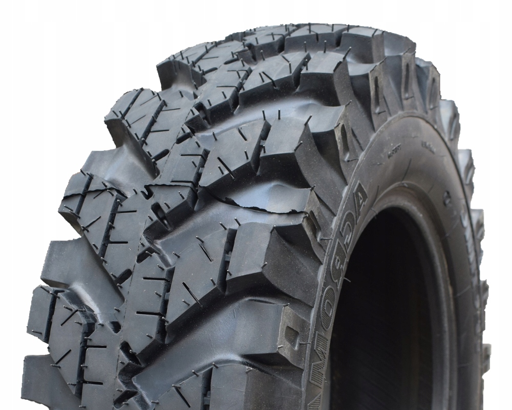 Сельскохозяйственные шины 7.50-16 восстановленные приводные шины