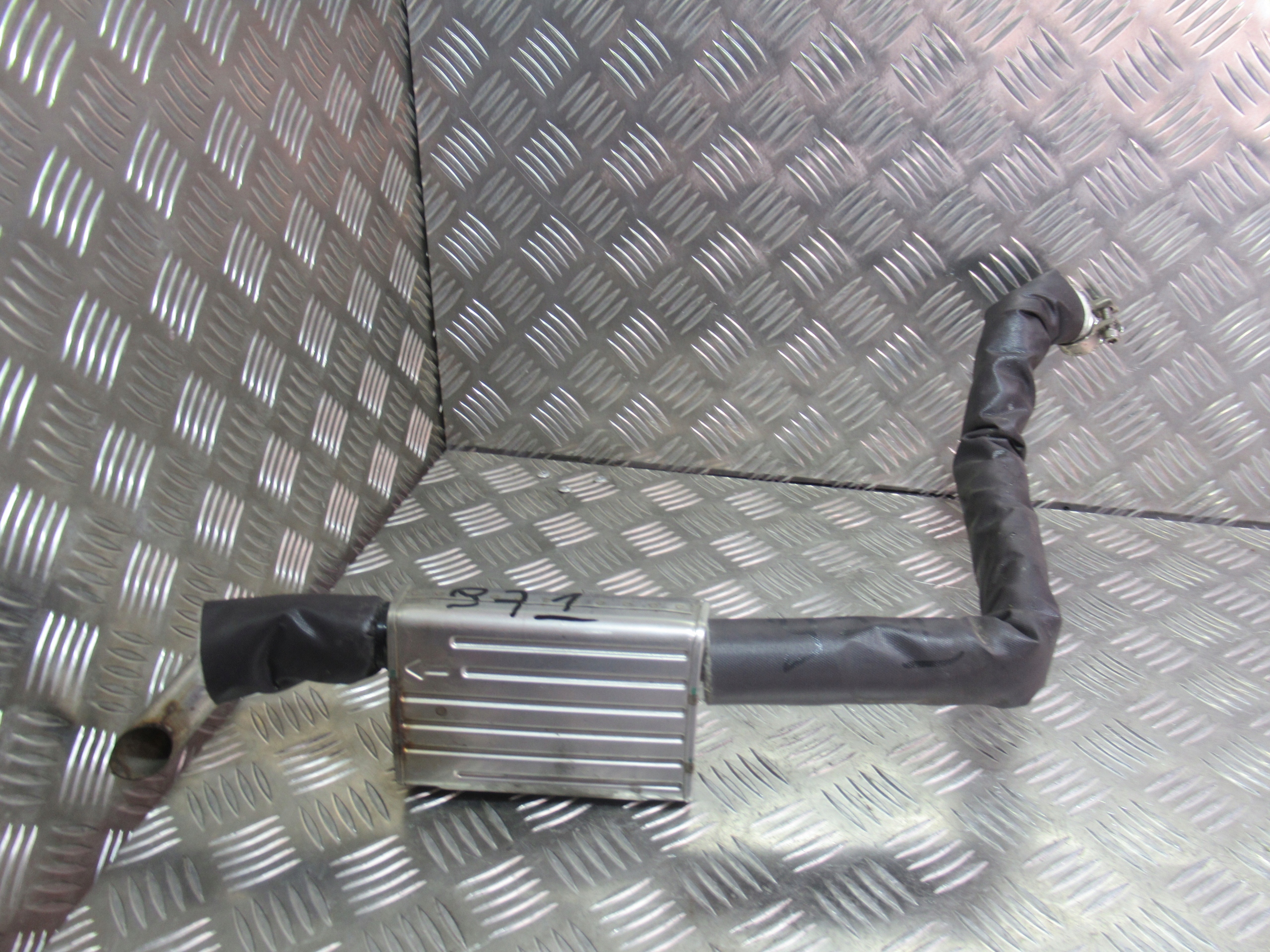 PORSCHE PANAMERA ВЫХЛОПНАЯ ТРУБА ГЛУШИТЕЛЬ WEBASTO