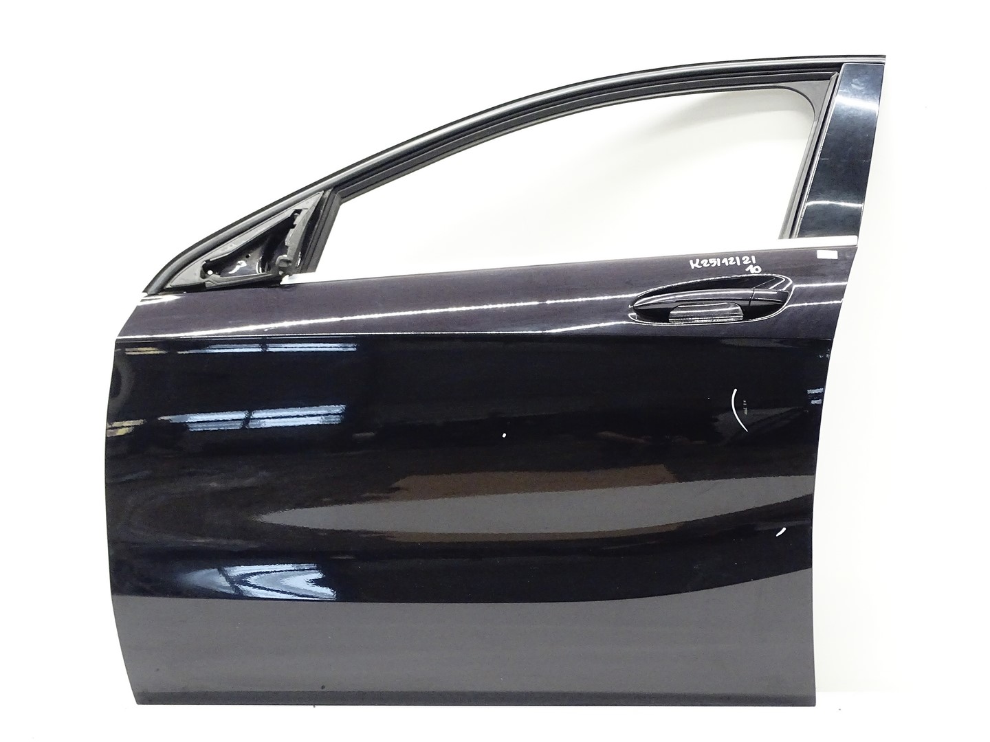 door left front left front MERCEDES A W176 LAKIER 592