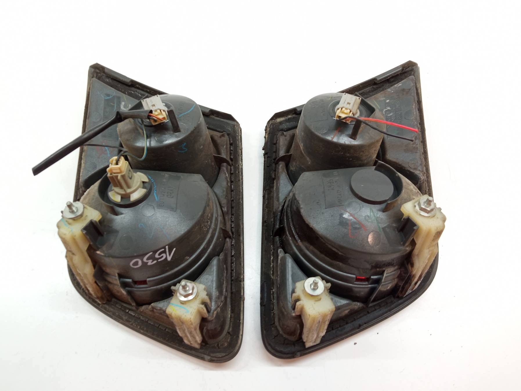 Feux phare Arrière KOMPLET du capot KOMBI Mazda 6 et (2002-2008)