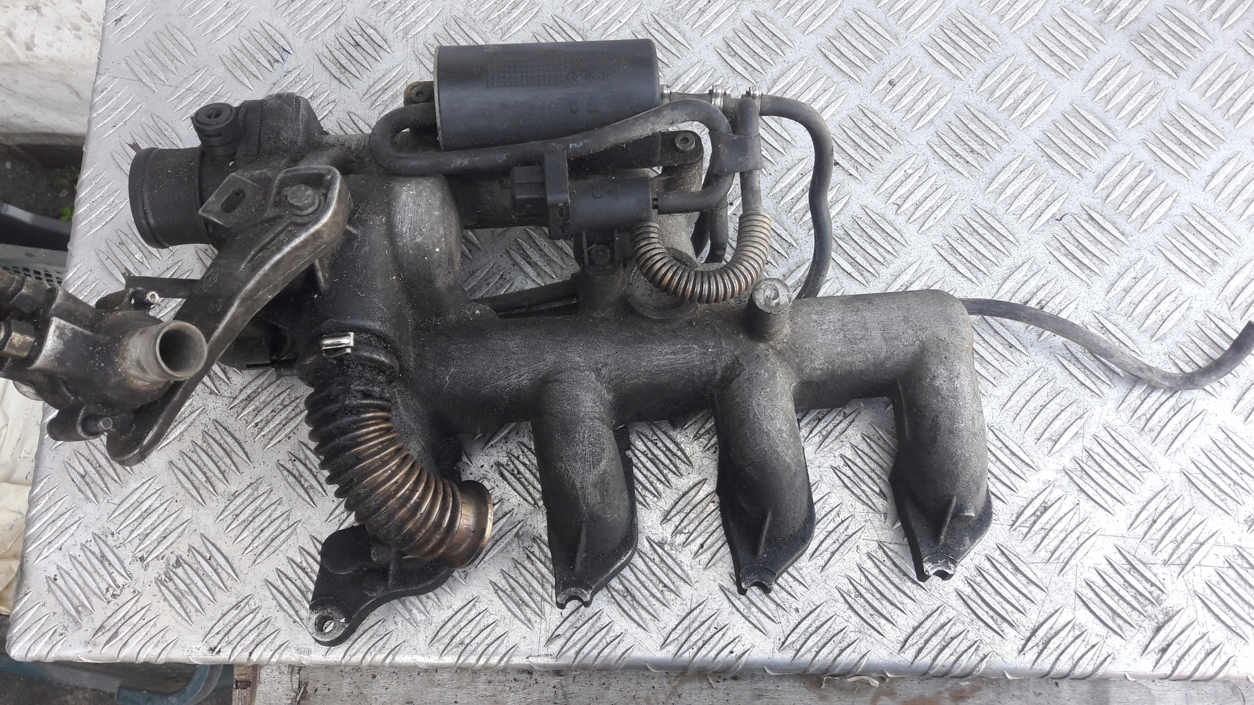 RENAULT LAGUNA II header pipe SSACY1.9 complete 82000358