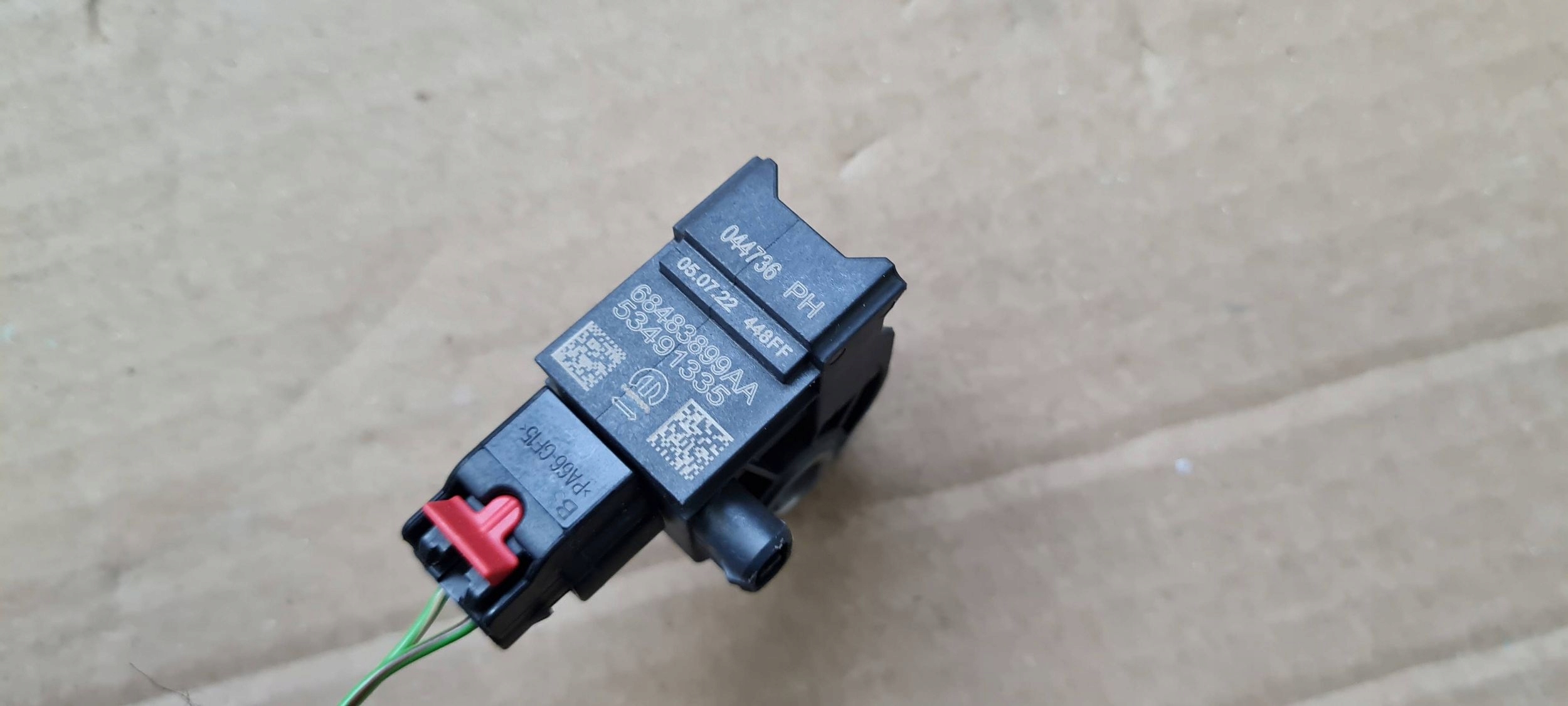 Chrysler Pacifica 2022 Crashsensor Drucksensor UDERZENIOWY Connector Contact 68483899AA