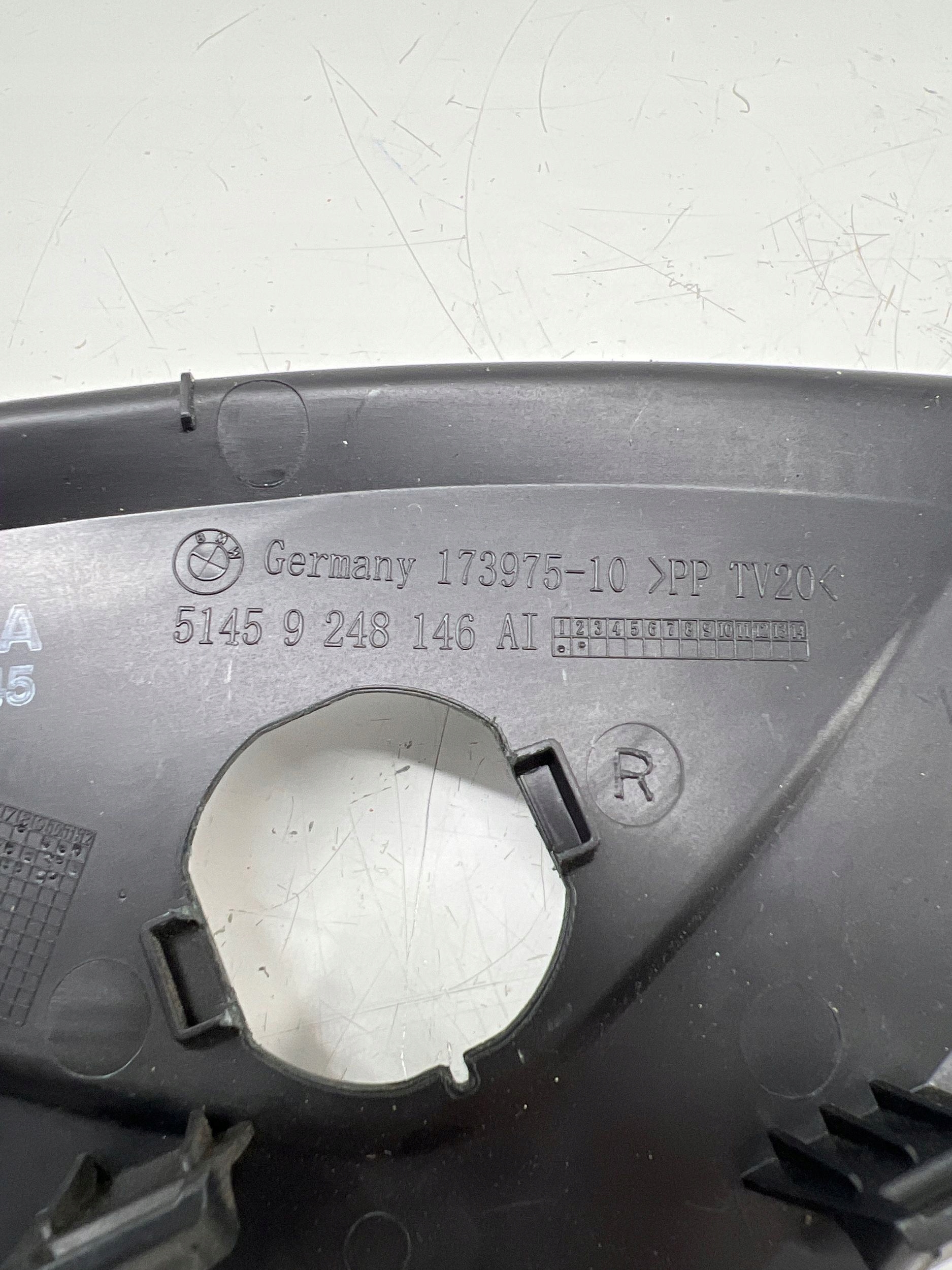 BMW 3 GT F34 2014 боковой элемент