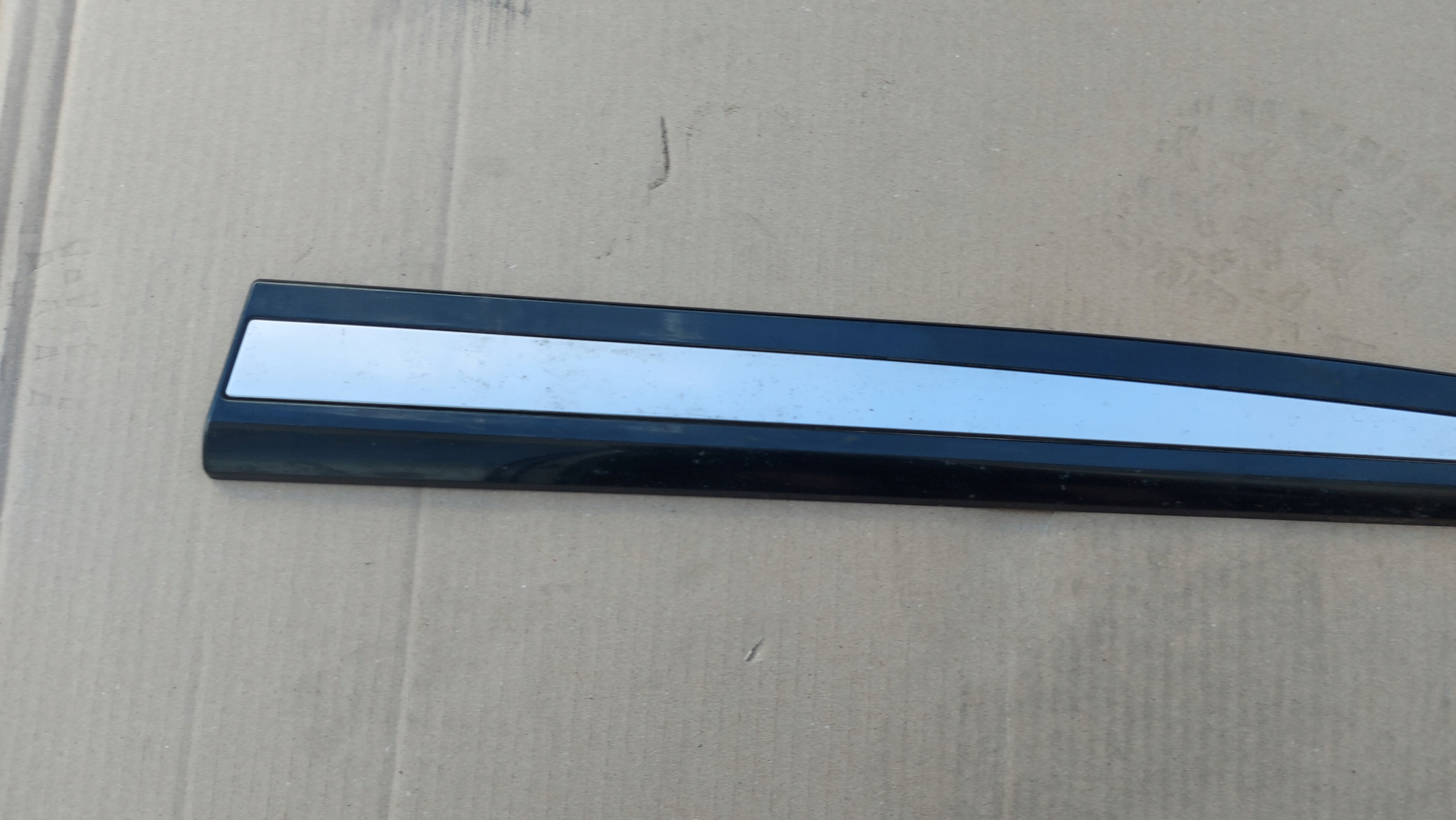 moulding door right front TOYOTA YARIS III
