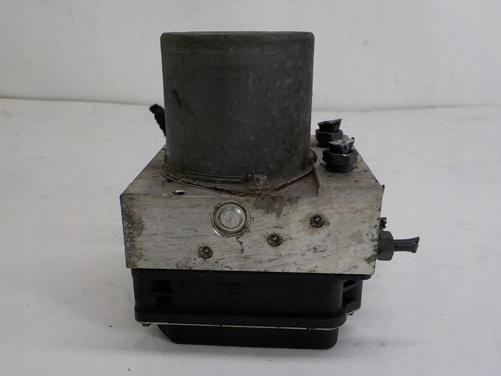 AUDI A4 B8 Pompa ABS 8K0907379BH 0265236342 8K0614517EH