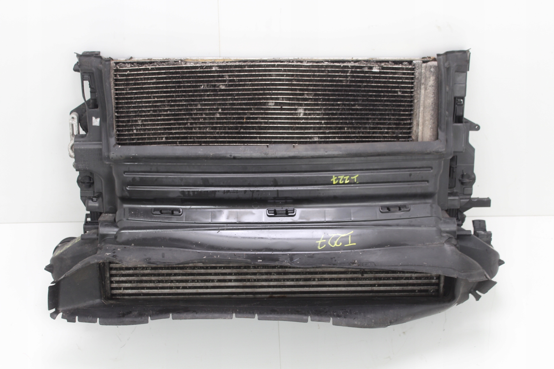 КОМПЛЕКТ РАДІАТОРИ VOLVO V40 II 2 12-15r 2d