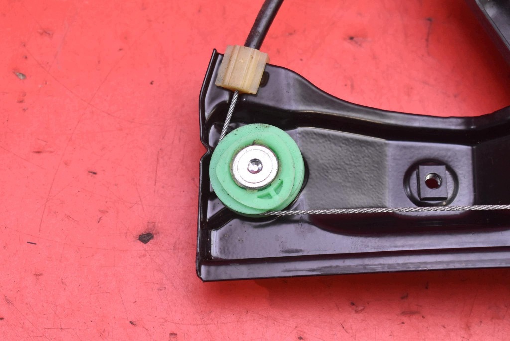 window regulator left front EU BM51-A23201-BF FORD FOCUS MK3 5D HB 14-20