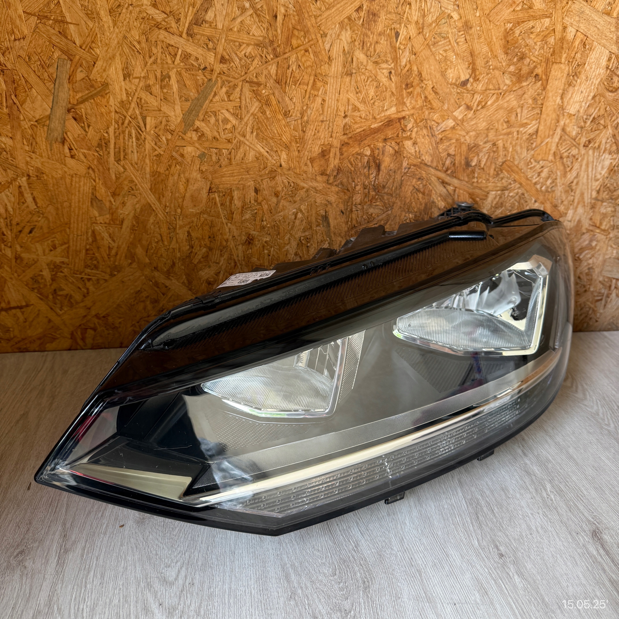 light front left VW VOLKSWAGEN TOURAN 5TA 5TB941005A