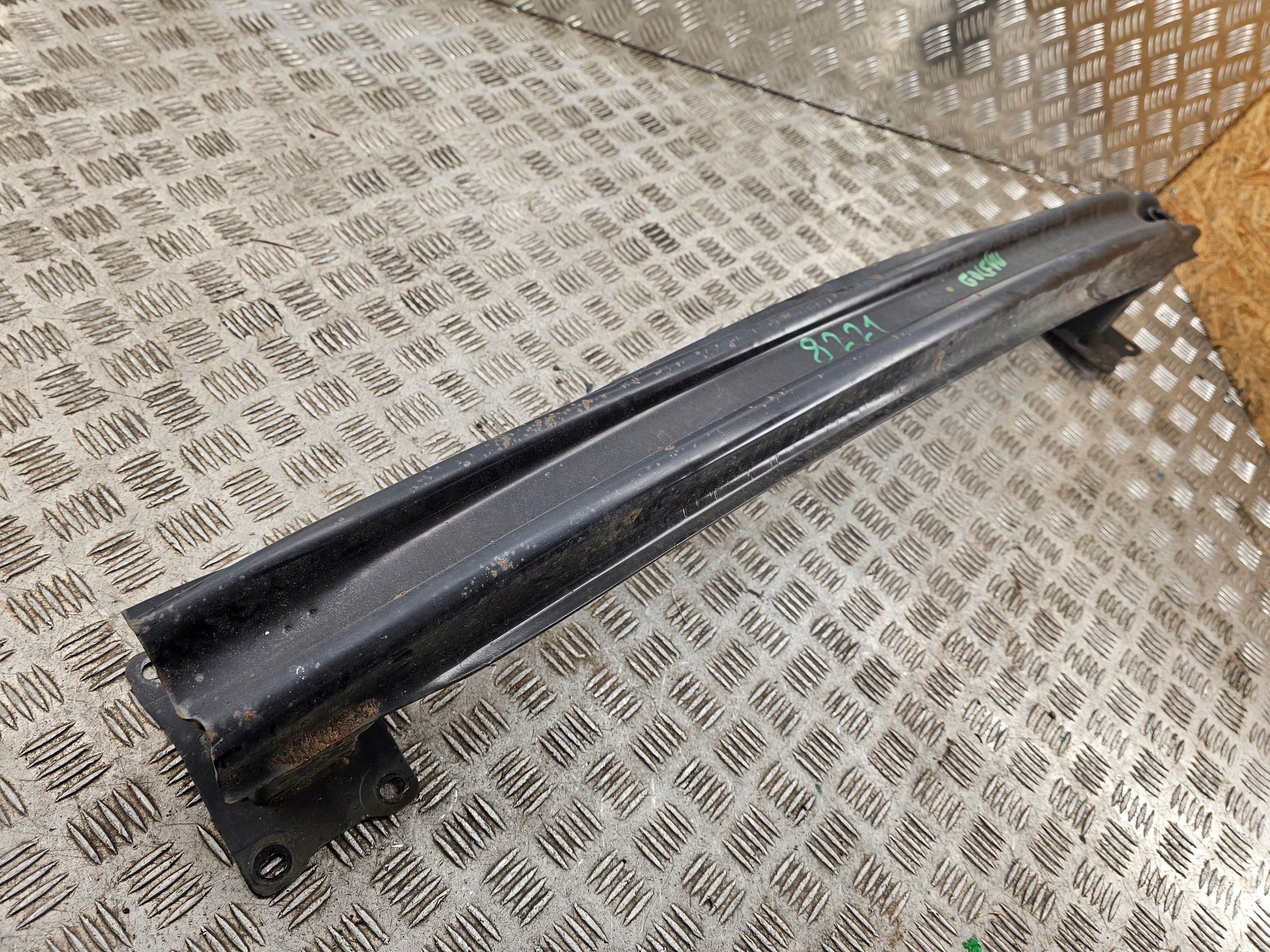 VOLKSWAGEN GOLF VII 12-16 sider below bumper rear part KOMBI