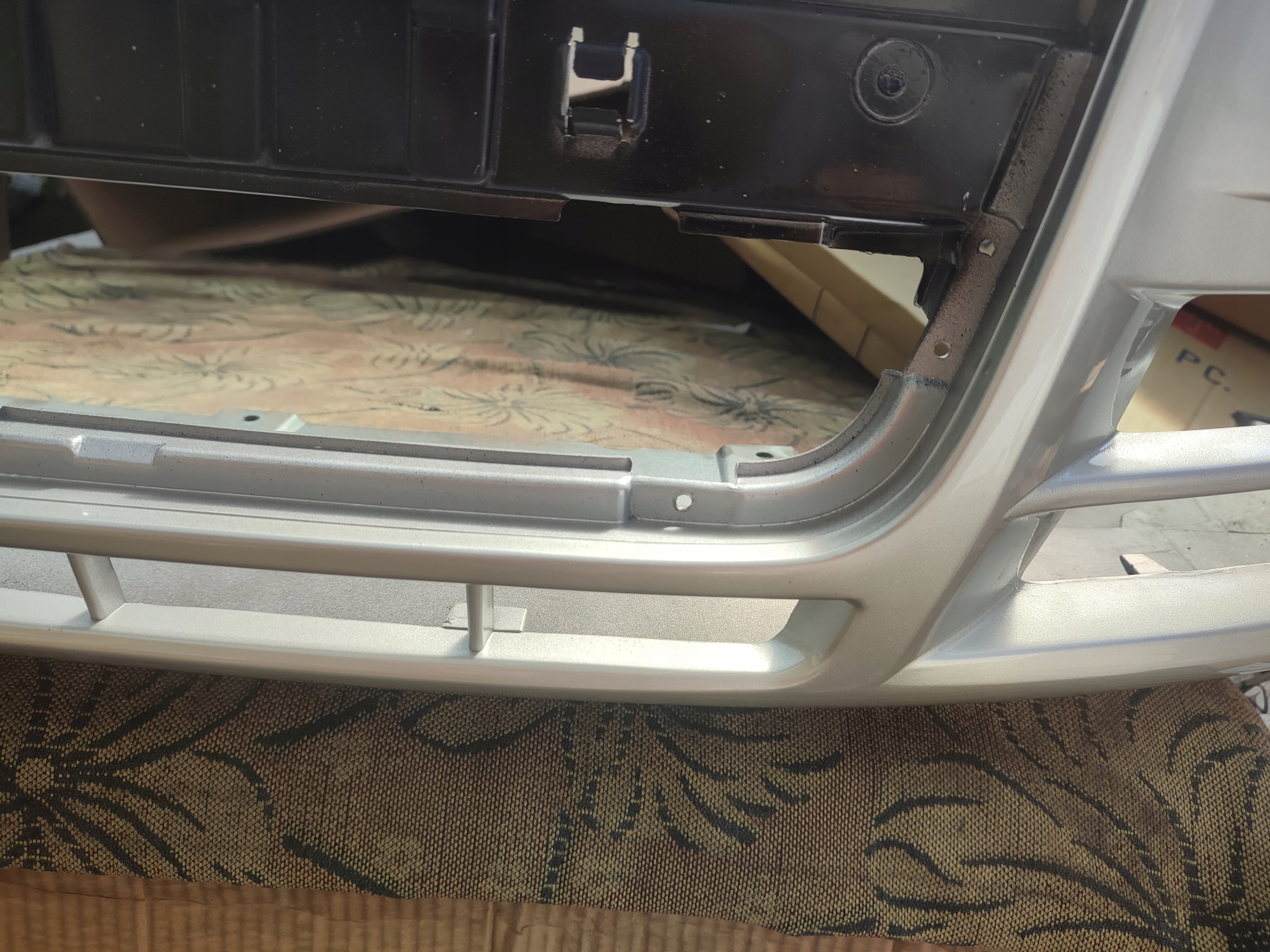 bumper front front AUDI A4 B7 XENON LY7W RYSKI 1