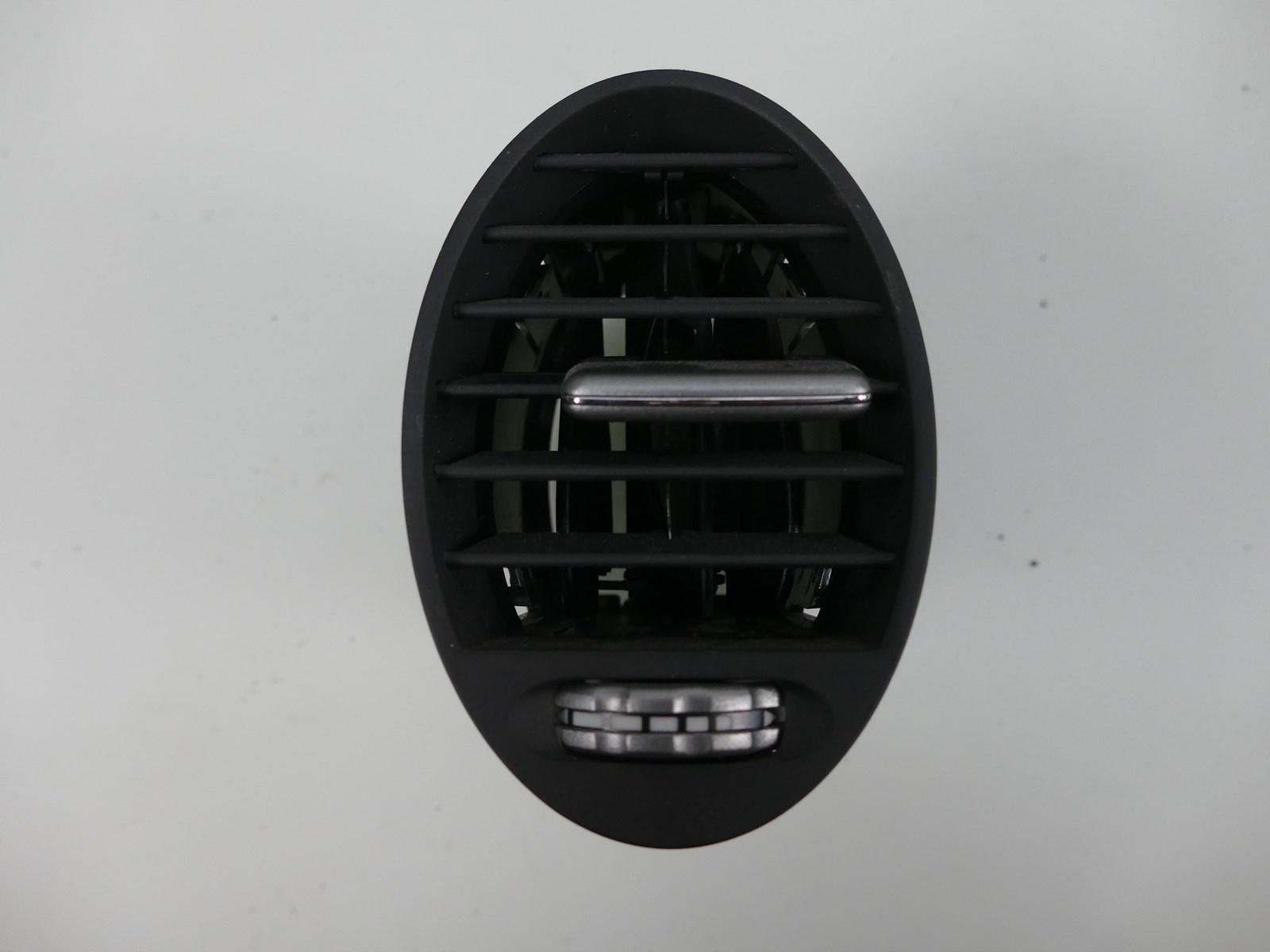 MERCEDES SLK R171 grid air conditioning devices right A1718300254