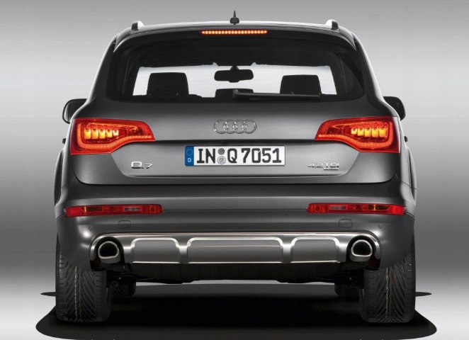 AUDI Q7 05-15 LAMPA PRZECIWMGIELNA TYLNA PRAWA NOW Strona zabudowy lewa
