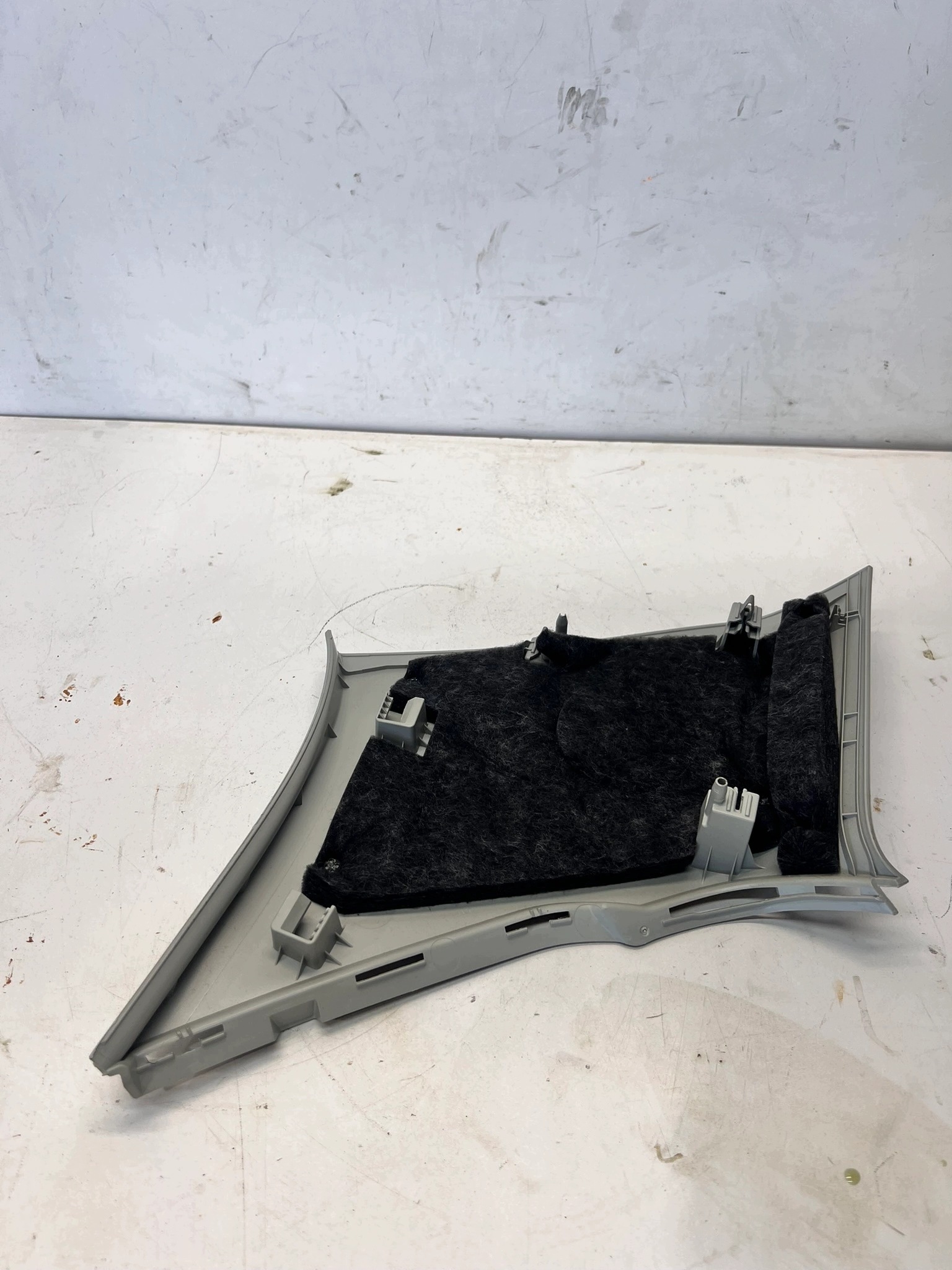 Blende Abdeckung SLUPKA rechts heck AUDI A3 8V 8V3867288