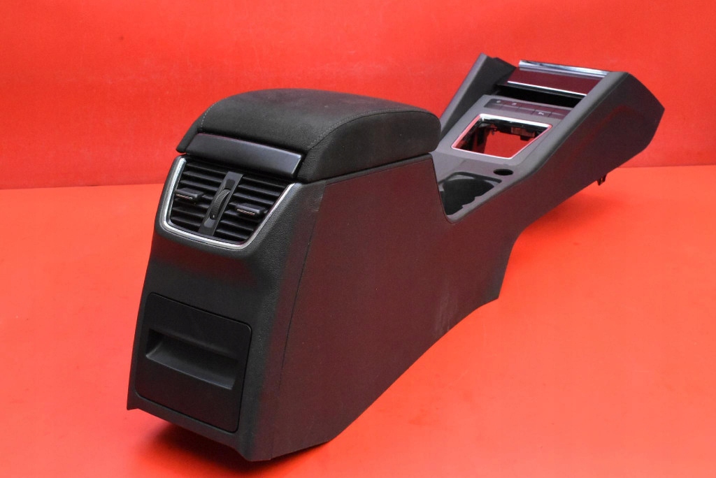 TUNEL central armrest EU SKODA OCTAVIA 3 III LIFT 17-20