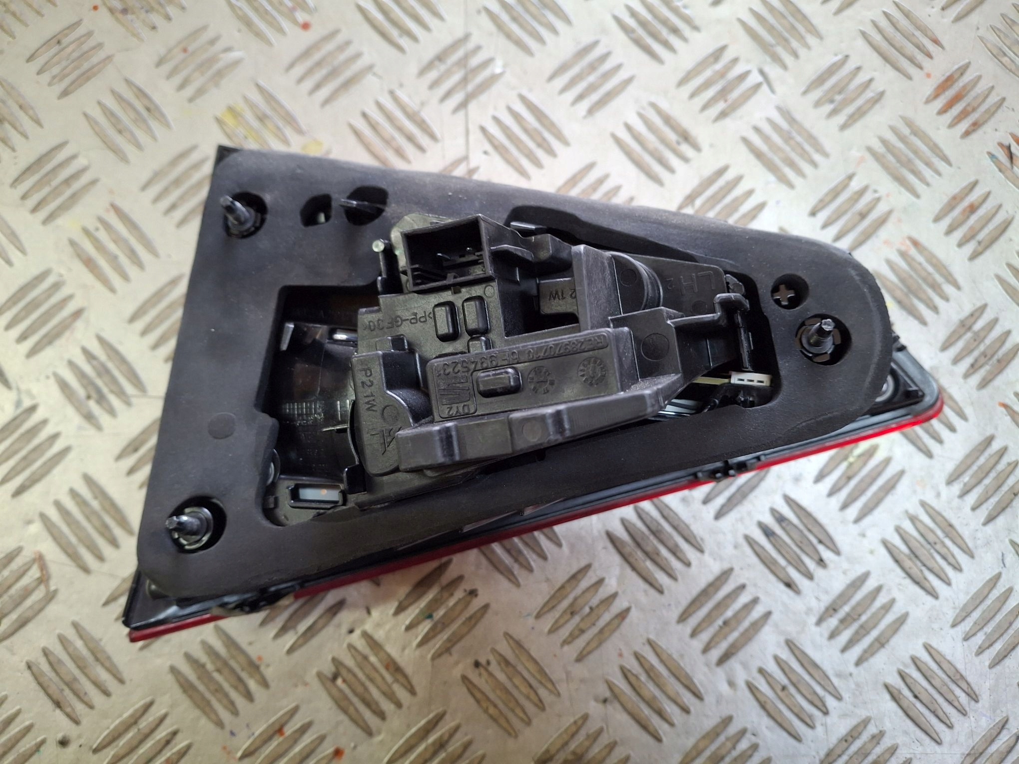 light rear left for the bonnet LED SEAT ARONA LIFT 2020R->