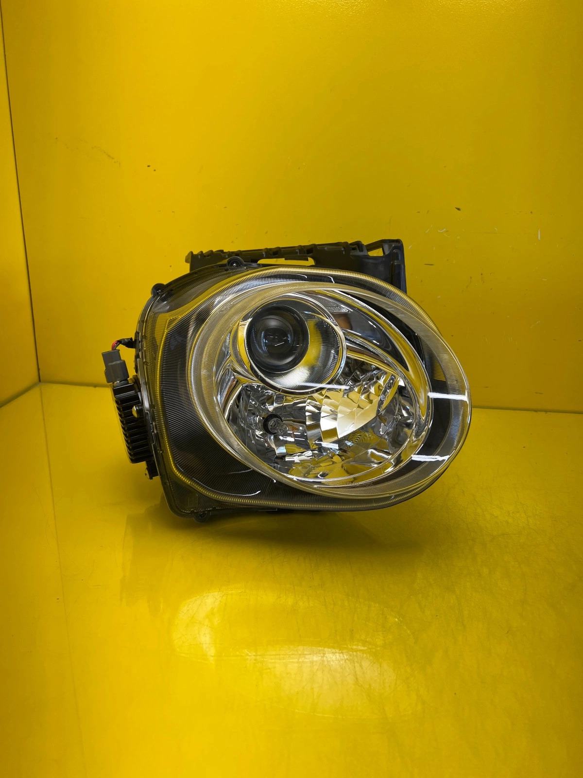 light right front Nissan Juke Xenon Lift 14